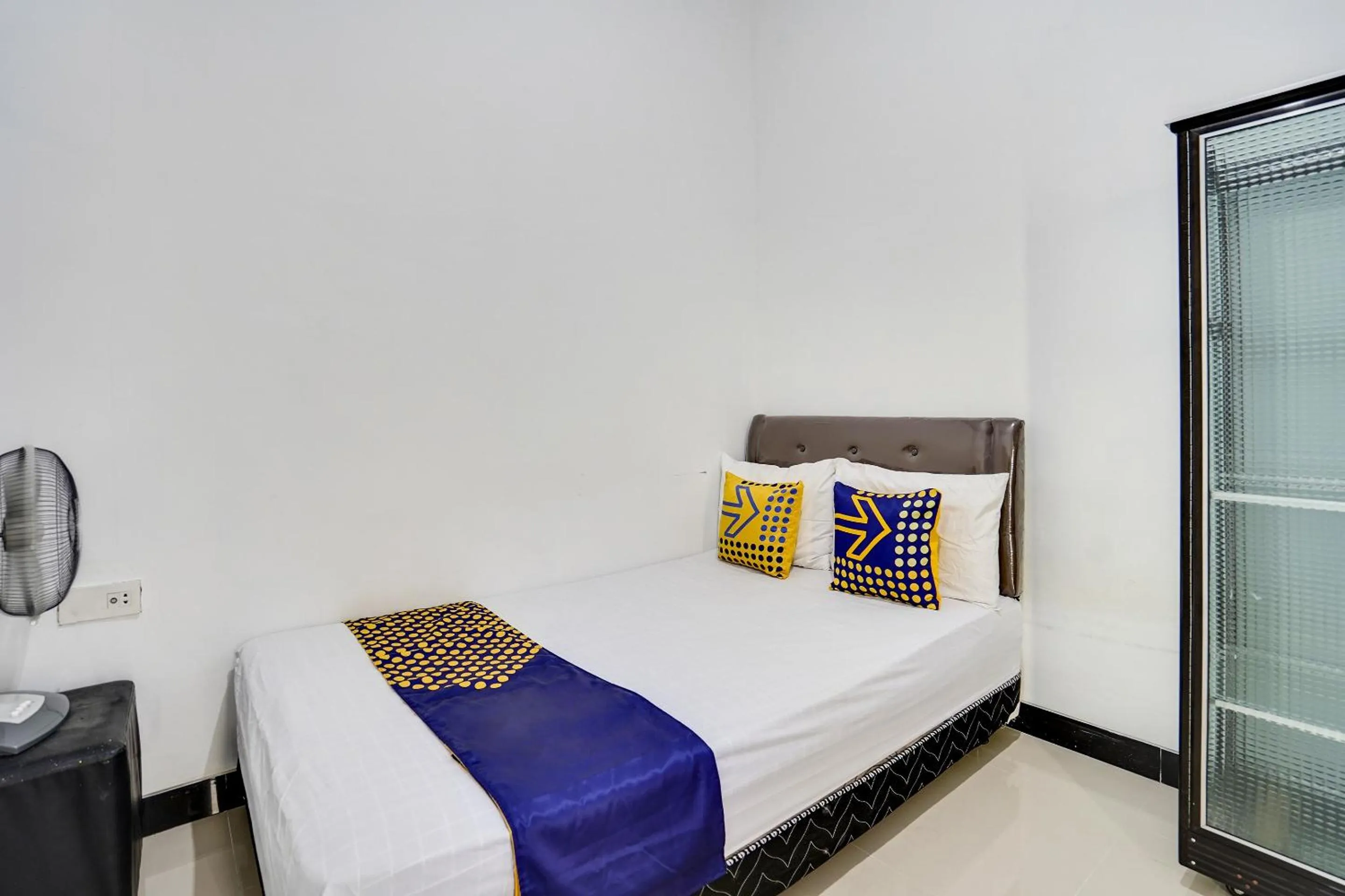 Bedroom, Bed in Hotel O Rumah Kost Gresik Syariah