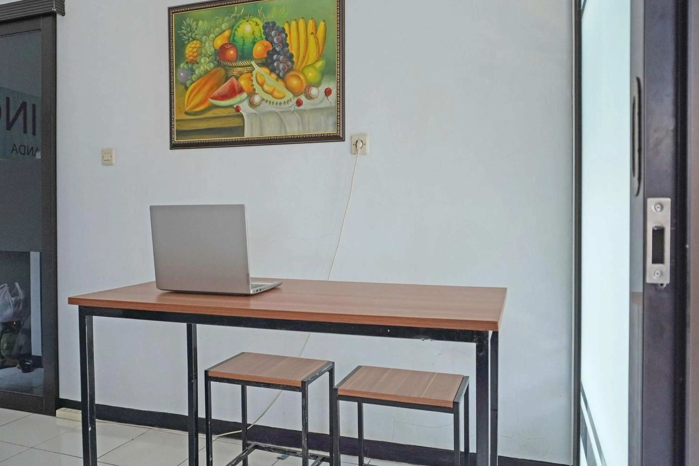 Lobby or reception in OYO 91762 Green Home Stay Syariah