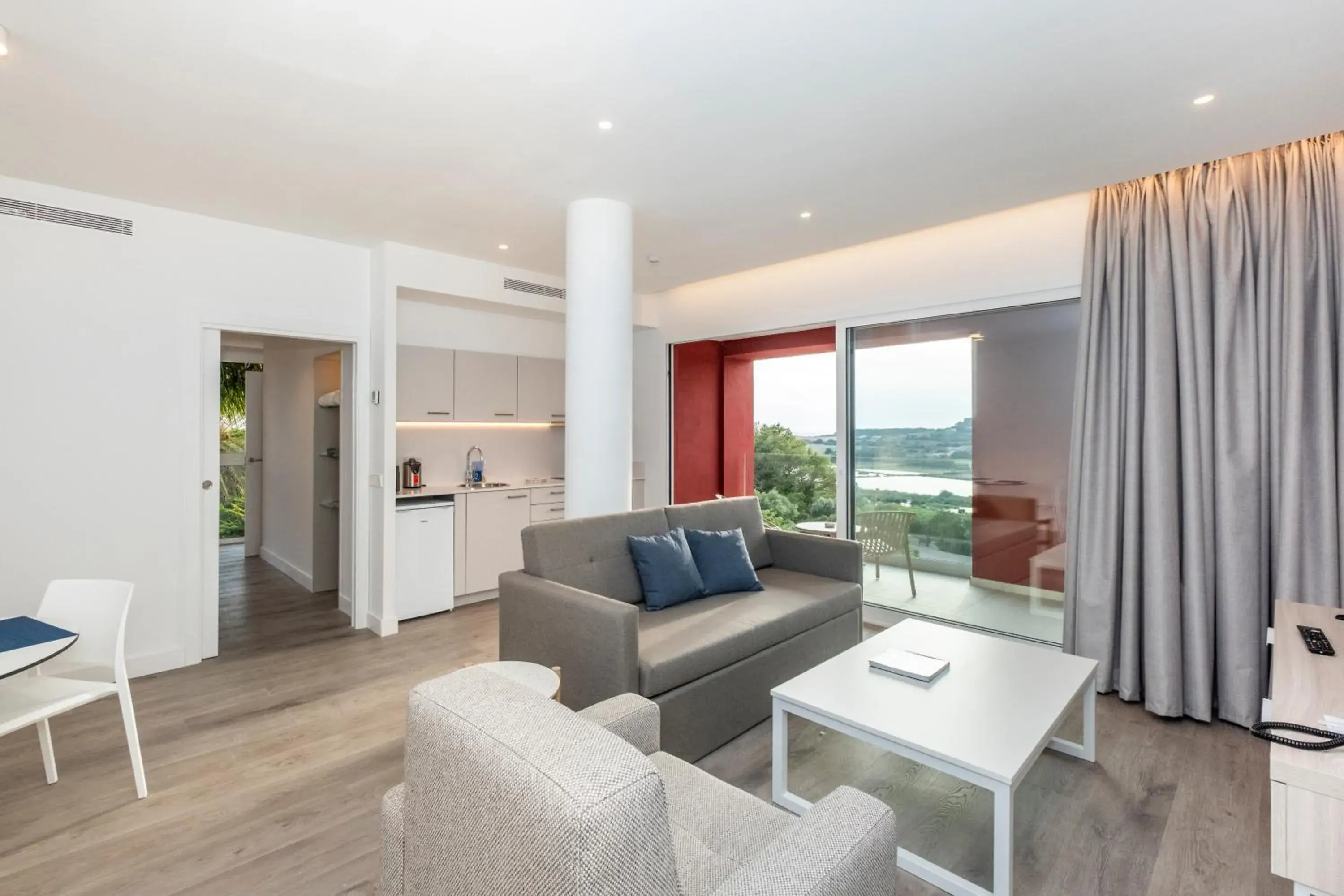 Living room in HG Jardín de Menorca Living room in HG Jardín de Menorca