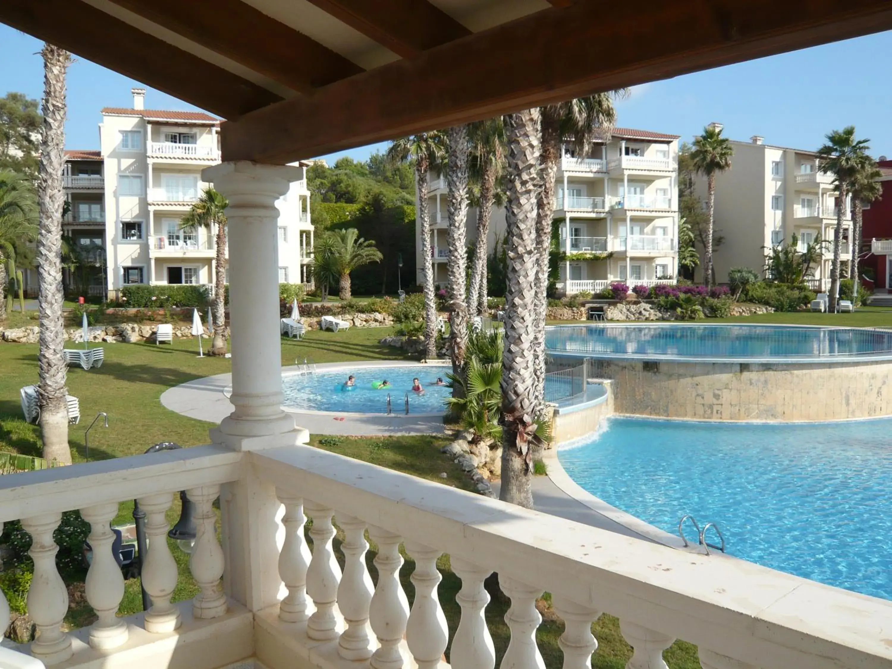 Swimming pool in HG Jardín de Menorca Swimming pool in HG Jardín de Menorca