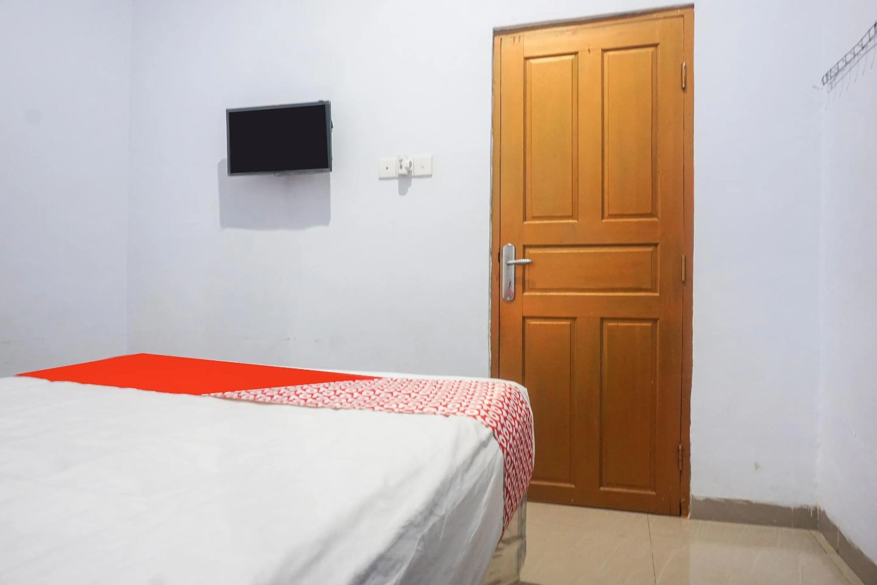 Bedroom, Bed in Hotel O Pondok Hikmah Makassar