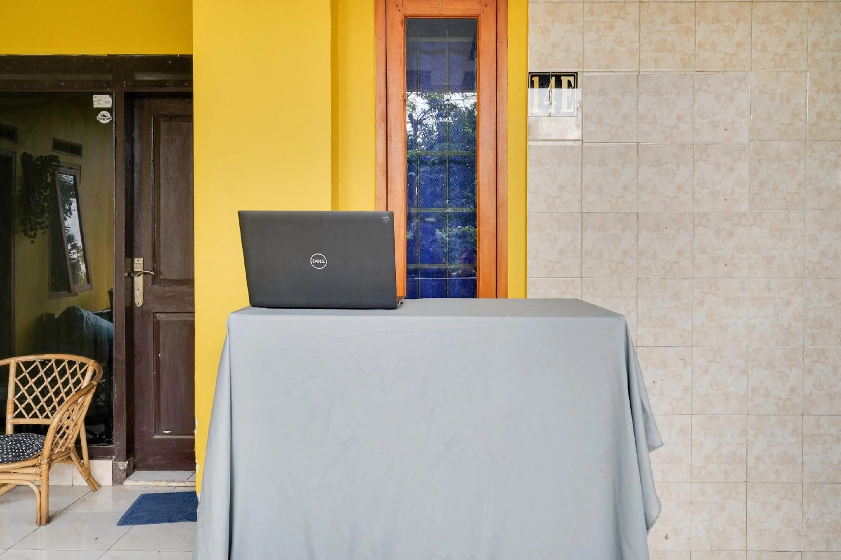 Lobby or reception in SPOT ON 91775 Pondok 14 Syariah