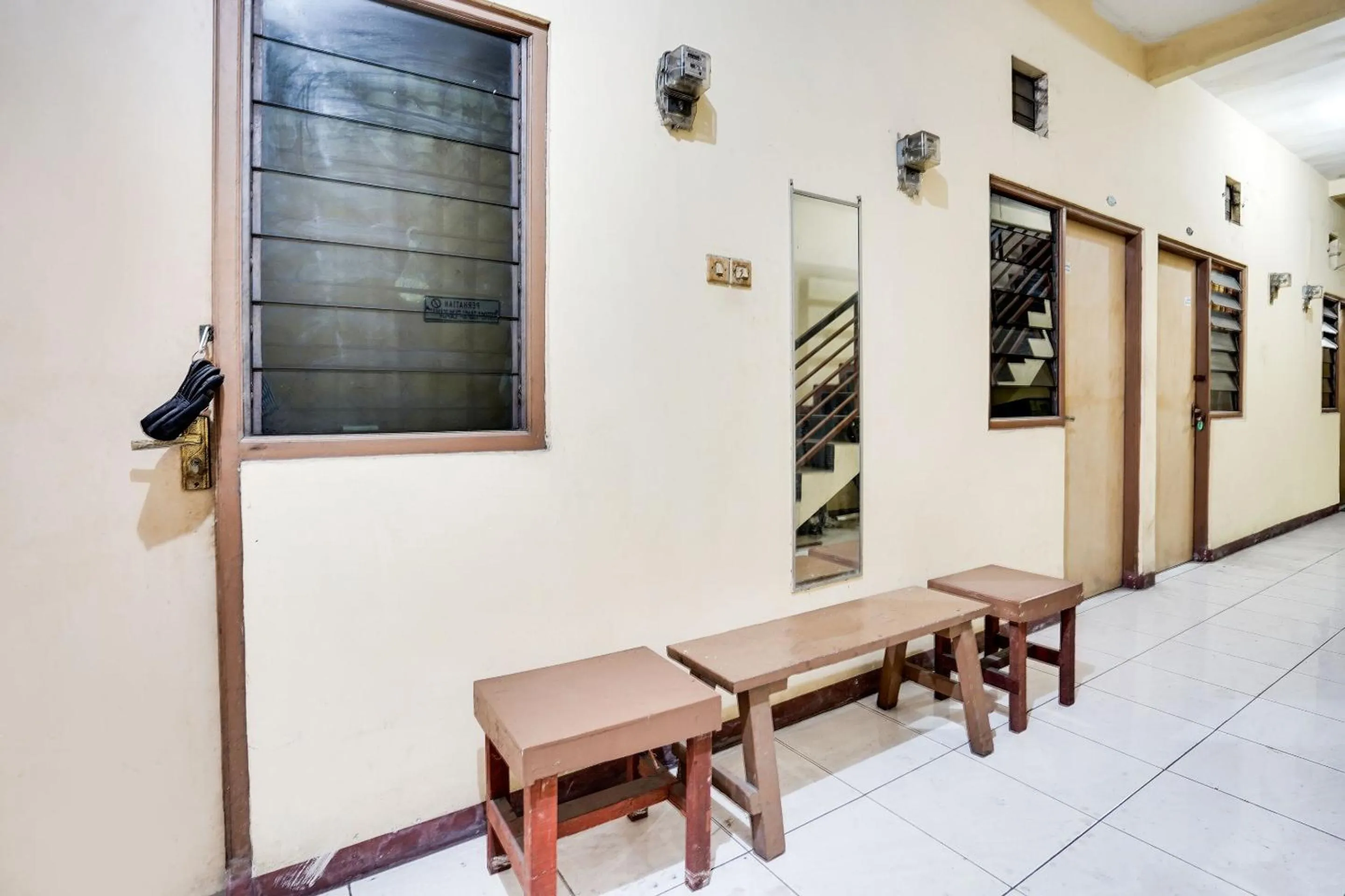 Lobby or reception in Hotel O Kost Nusantara Sidoarjo Syariah