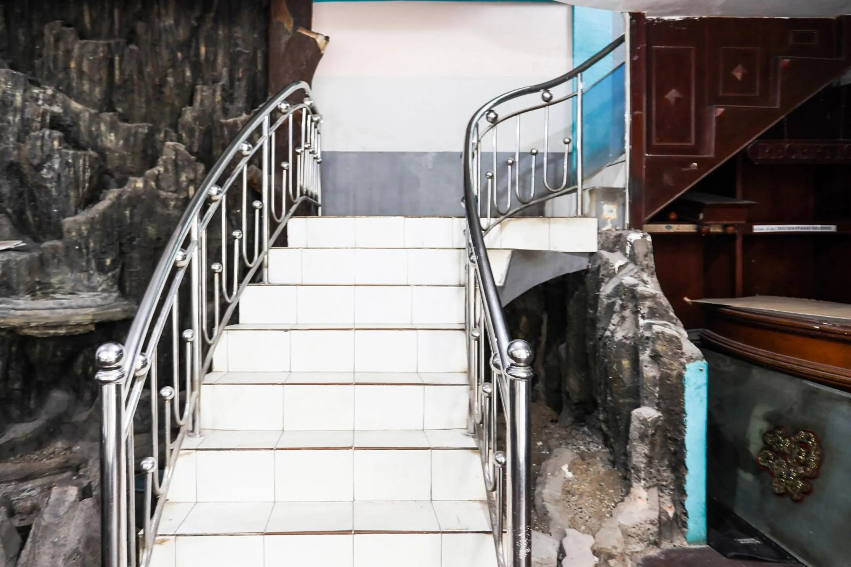 Lobby or reception in Hotel O Solo Baru Homestay Syariah