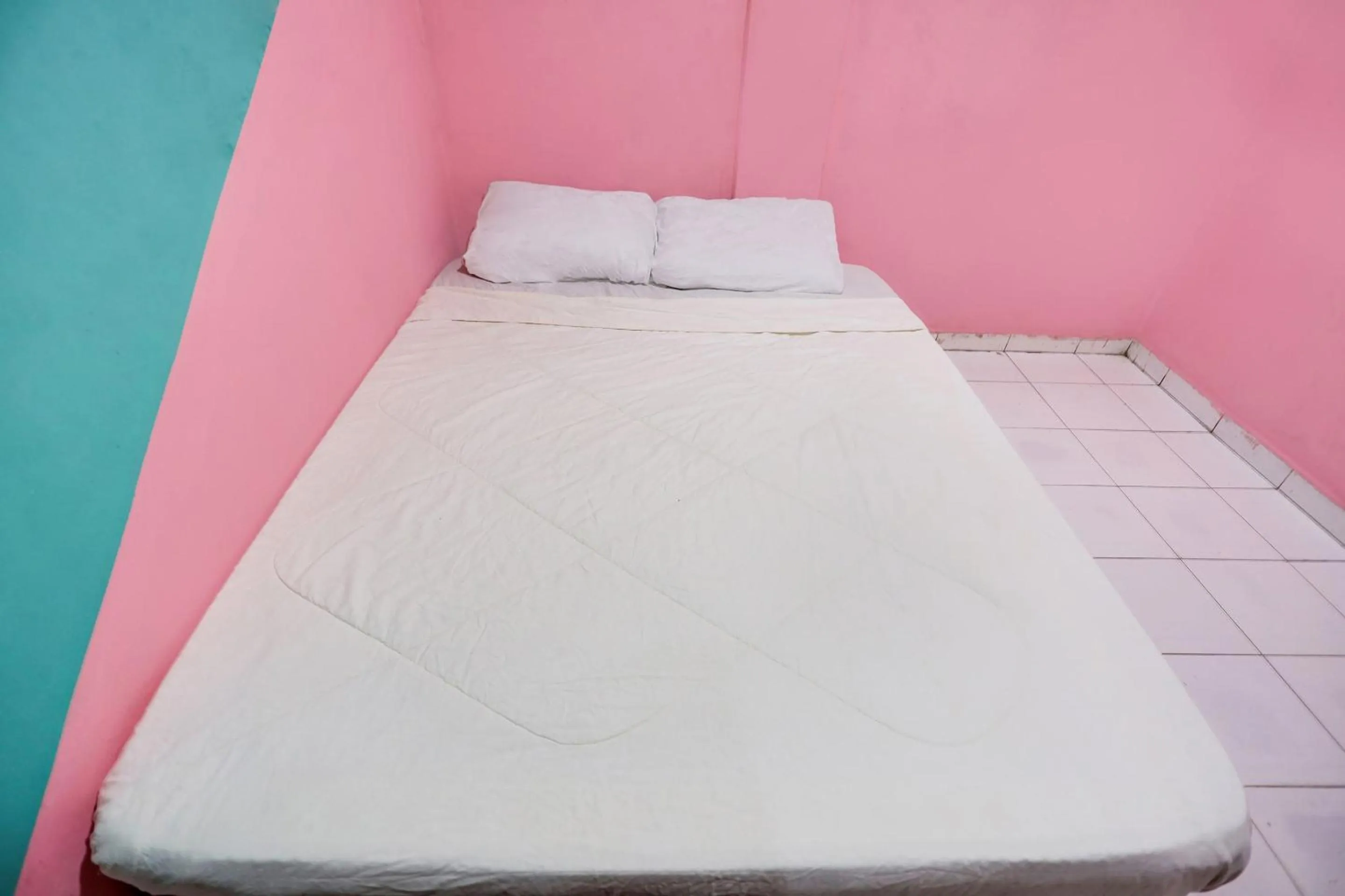 Bedroom, Bed in Hotel O Solo Baru Homestay Syariah