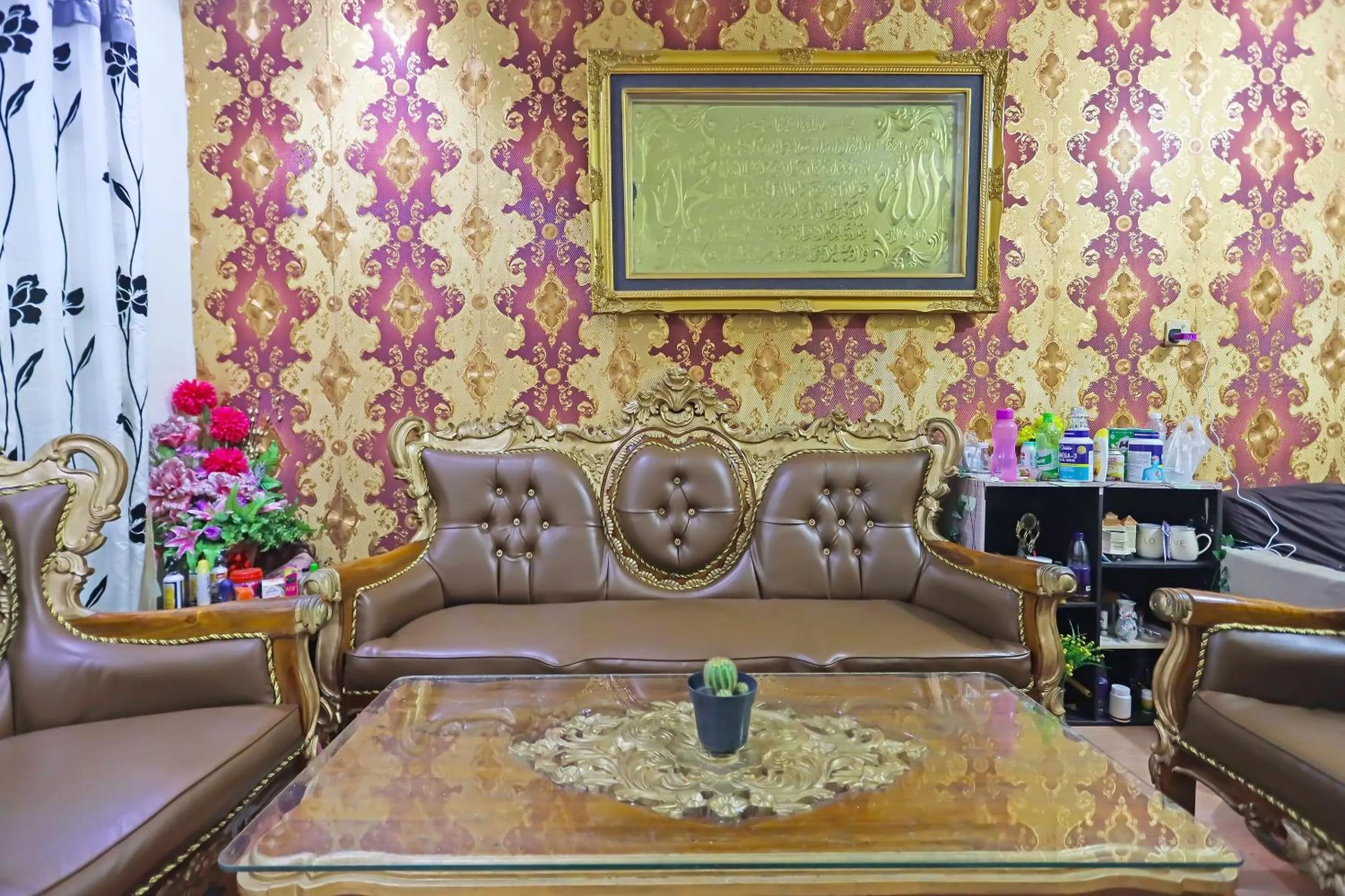 Lobby or reception in Hotel O Satria Homestay Syariah