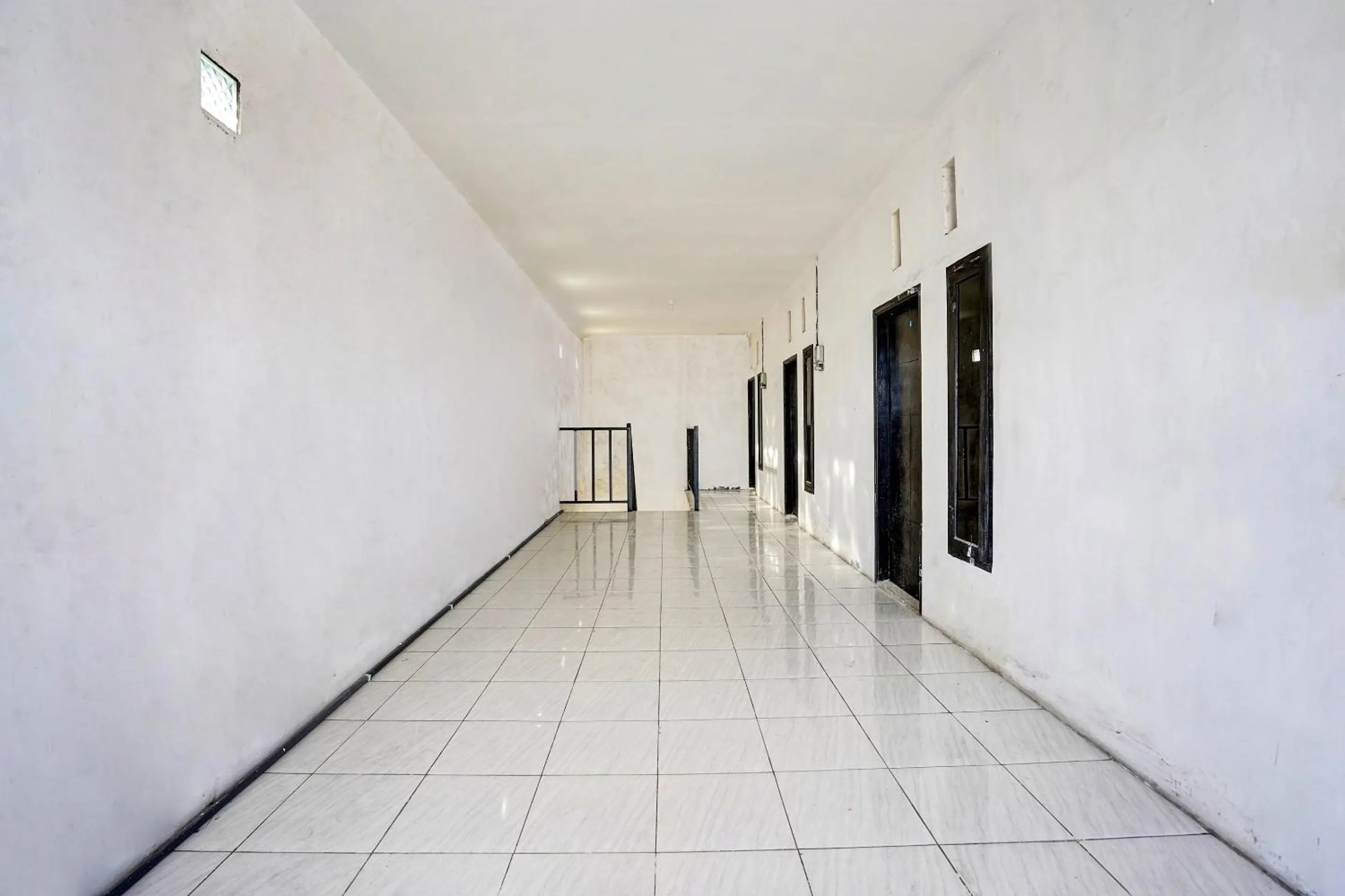 Lobby or reception in Hotel O Kost Umik Sidoarjo Syariah