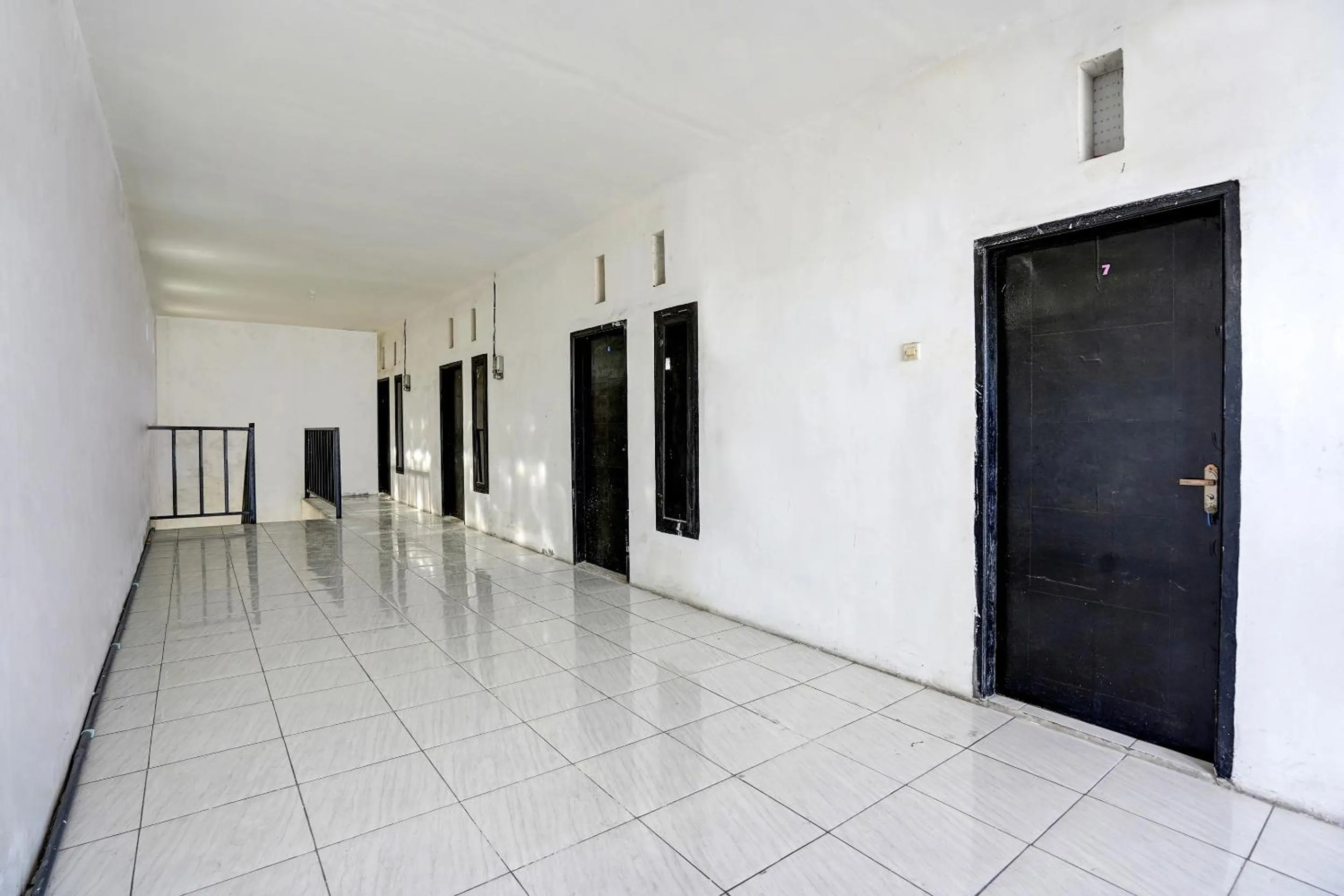 Lobby or reception in Hotel O Kost Umik Sidoarjo Syariah