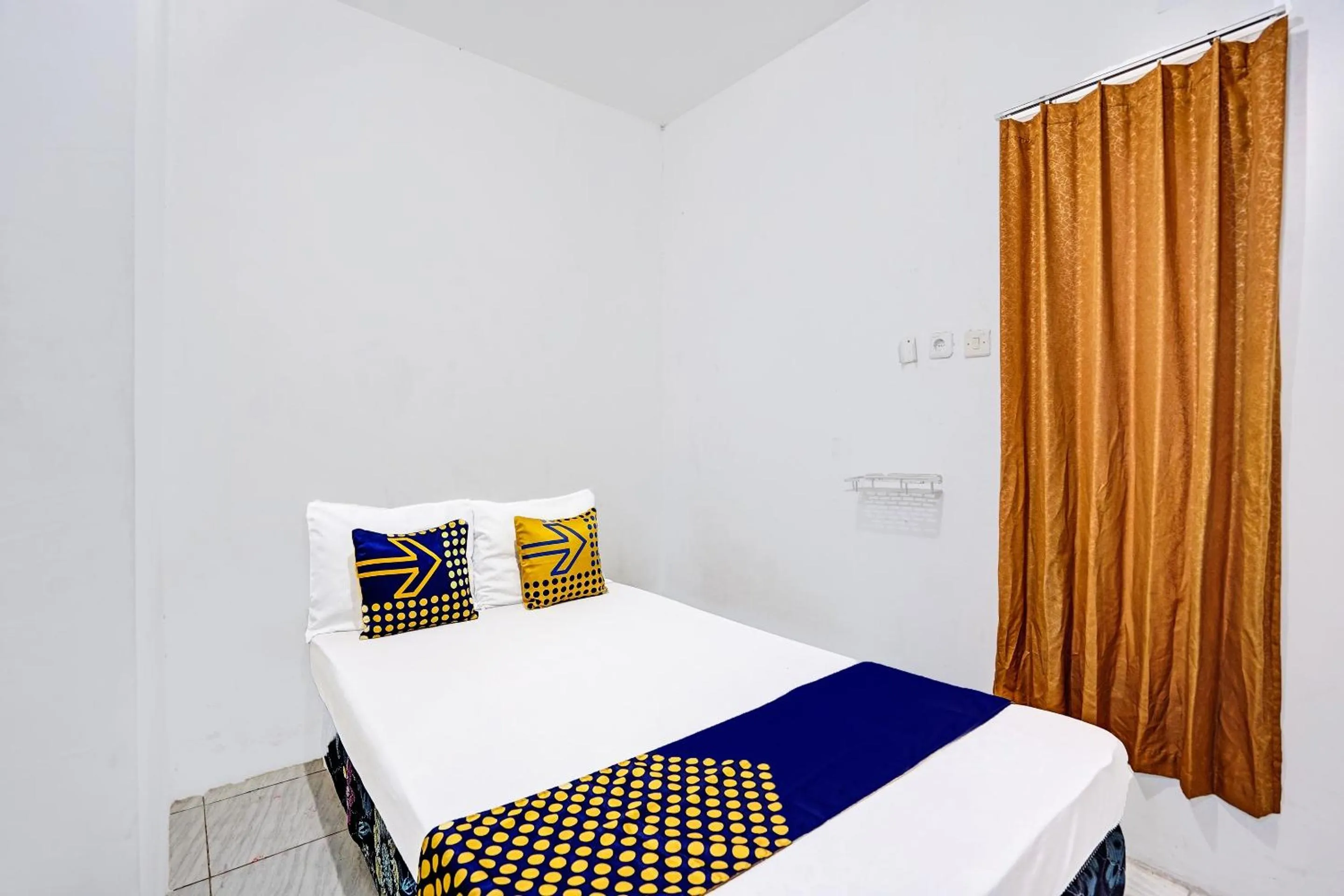 Bedroom, Bed in Hotel O Kost Umik Sidoarjo Syariah