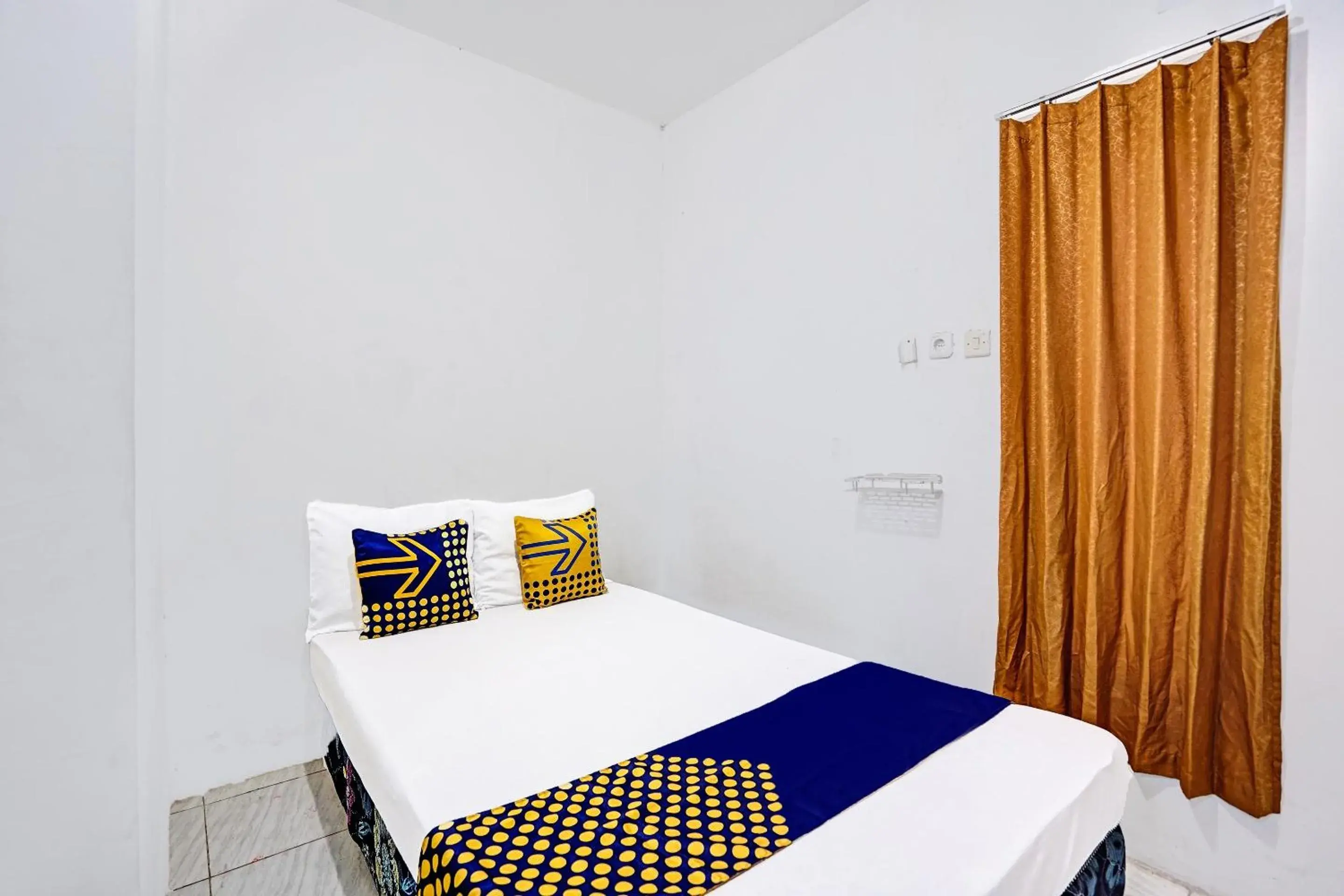 Bedroom, Bed in Hotel O Kost Umik Sidoarjo Syariah Bedroom, Bed in Hotel O Kost Umik Sidoarjo Syariah