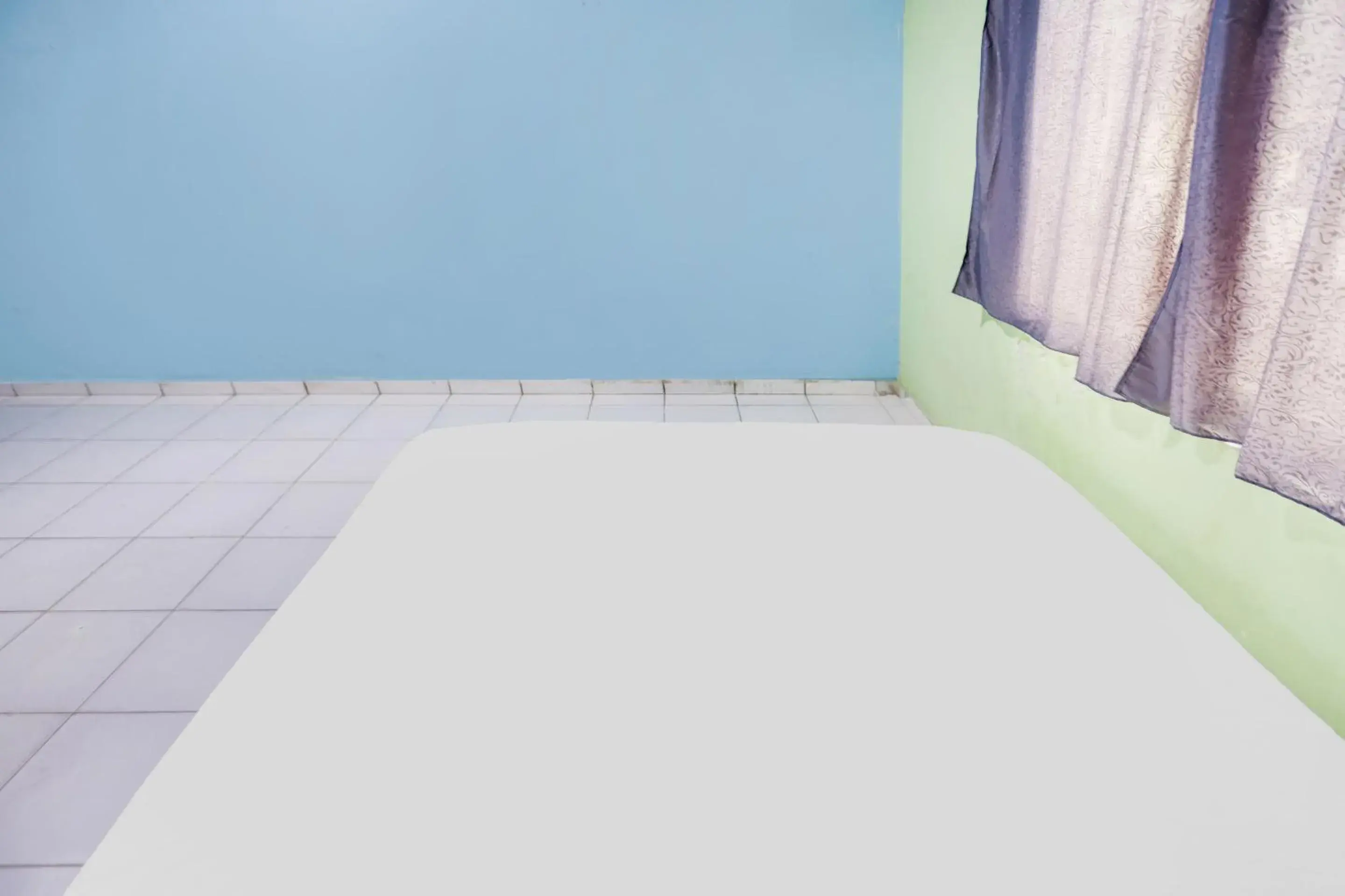 Bedroom in Hotel O Solo Baru 2 Homestay Syariah Bedroom in Hotel O Solo Baru 2 Homestay Syariah