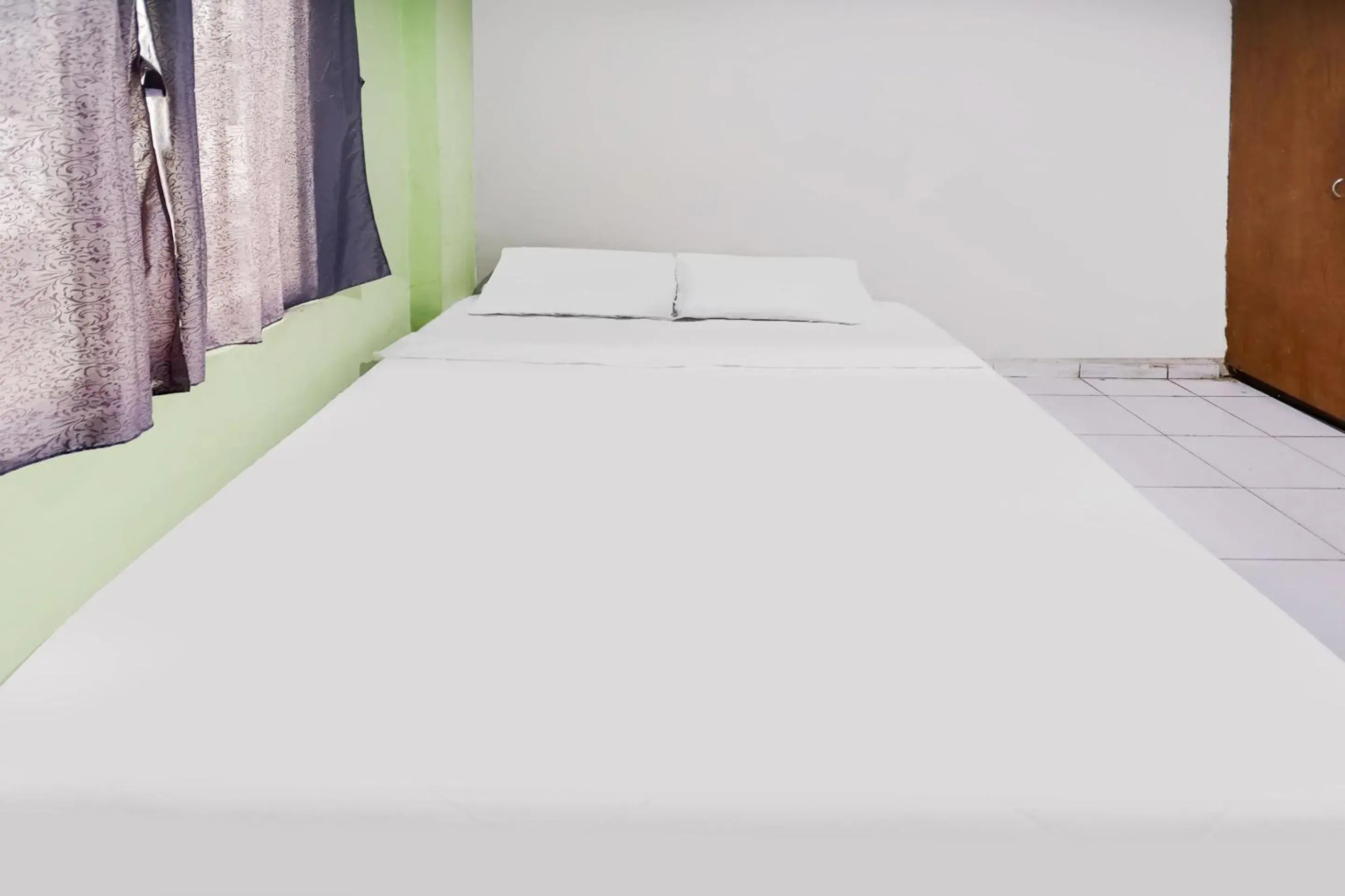 Bedroom, Bed in Hotel O Solo Baru 2 Homestay Syariah Bedroom, Bed in Hotel O Solo Baru 2 Homestay Syariah