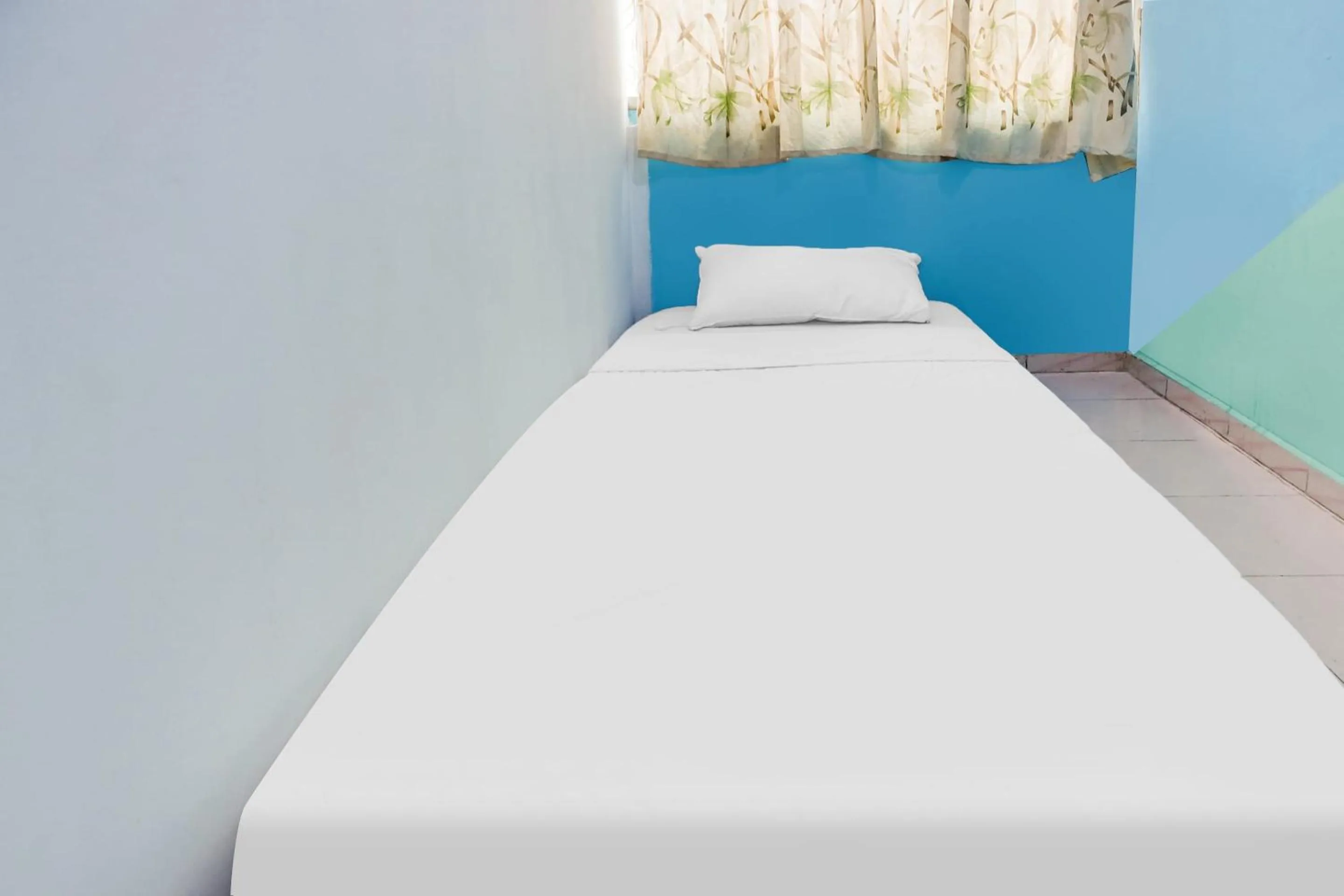 Bedroom, Bed in Hotel O Solo Baru 2 Homestay Syariah