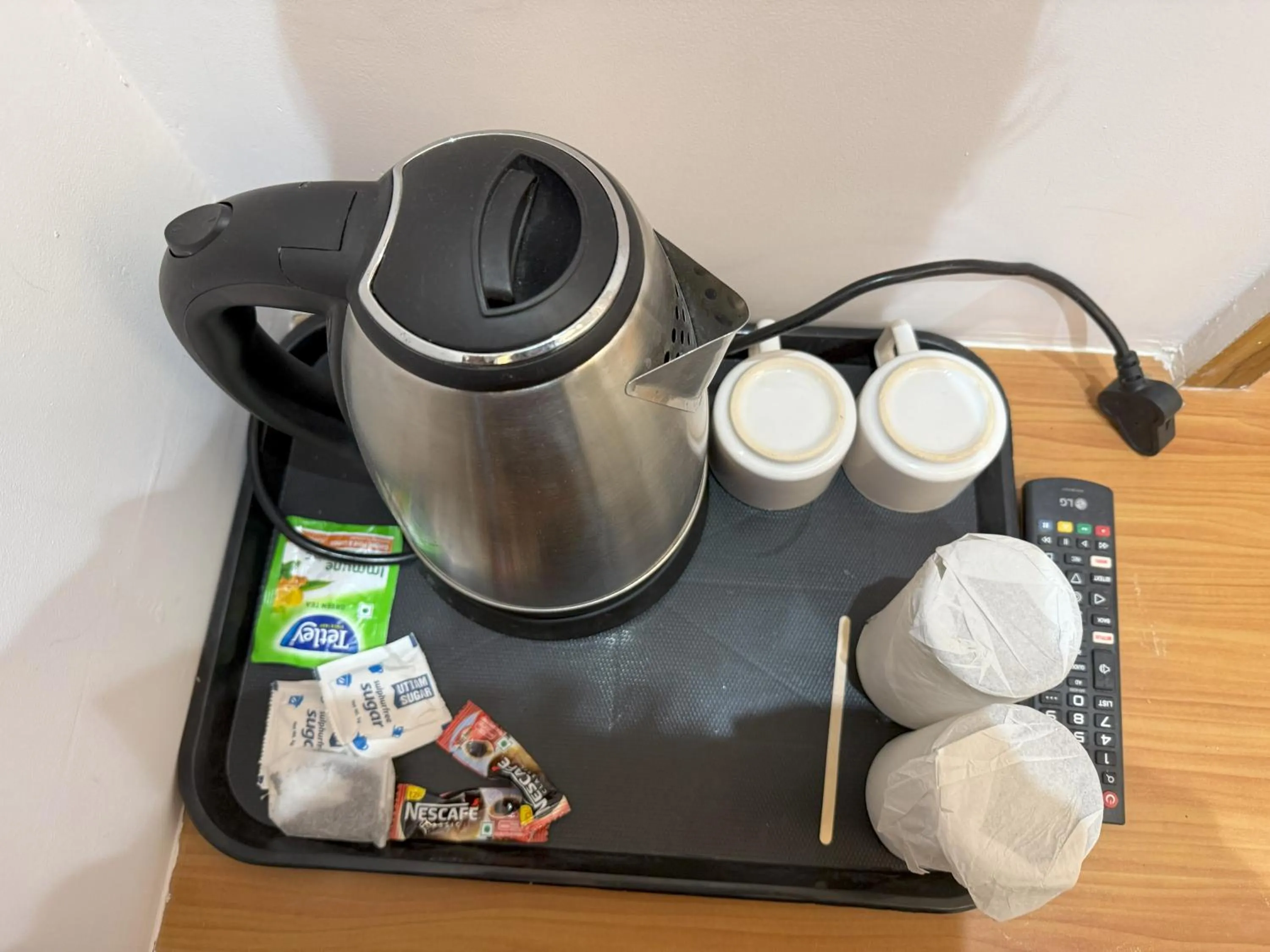 Coffee/tea facilities in Hotel Taj Way by Jyoti Villa