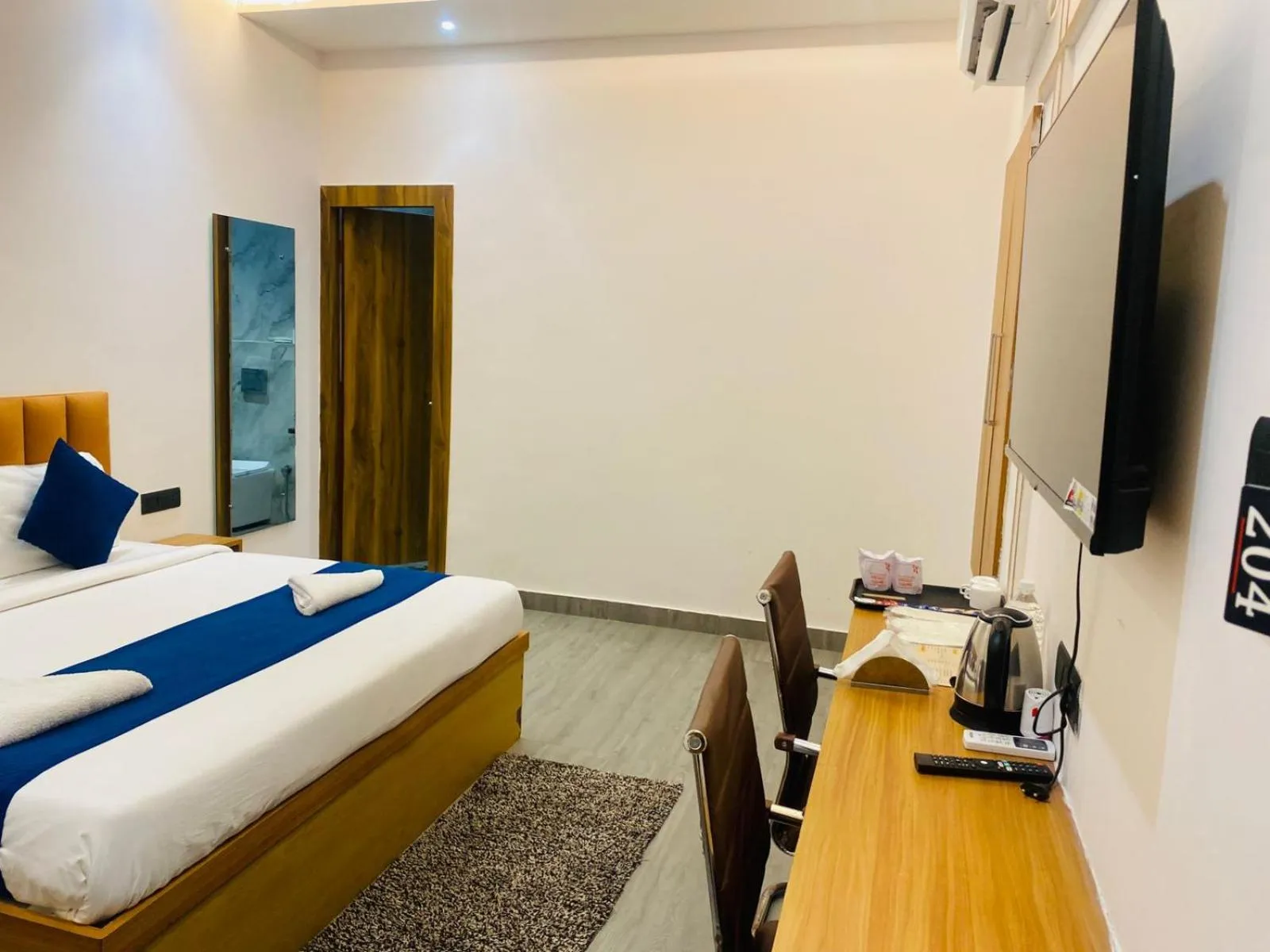 View (from property/room), Bed in Hotel Taj Way by Jyoti Villa