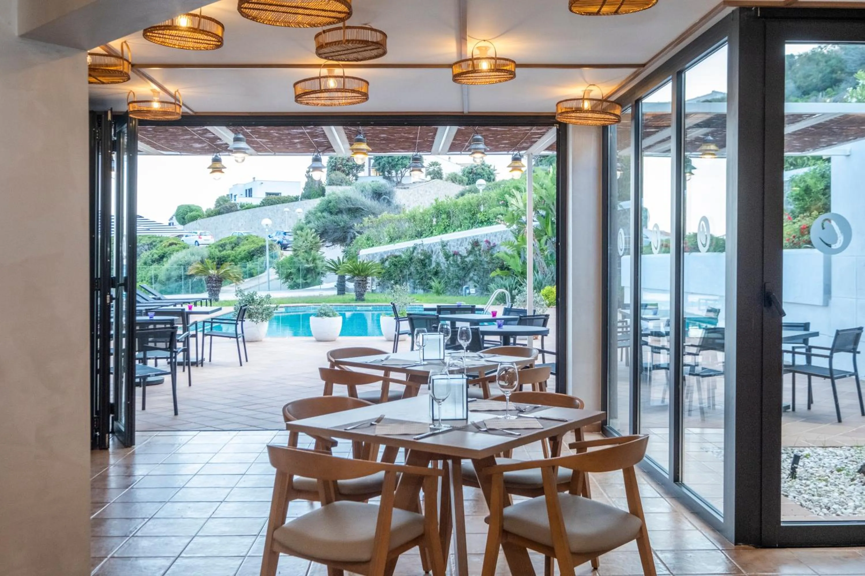 Seating area in Calallonga Hotel Menorca