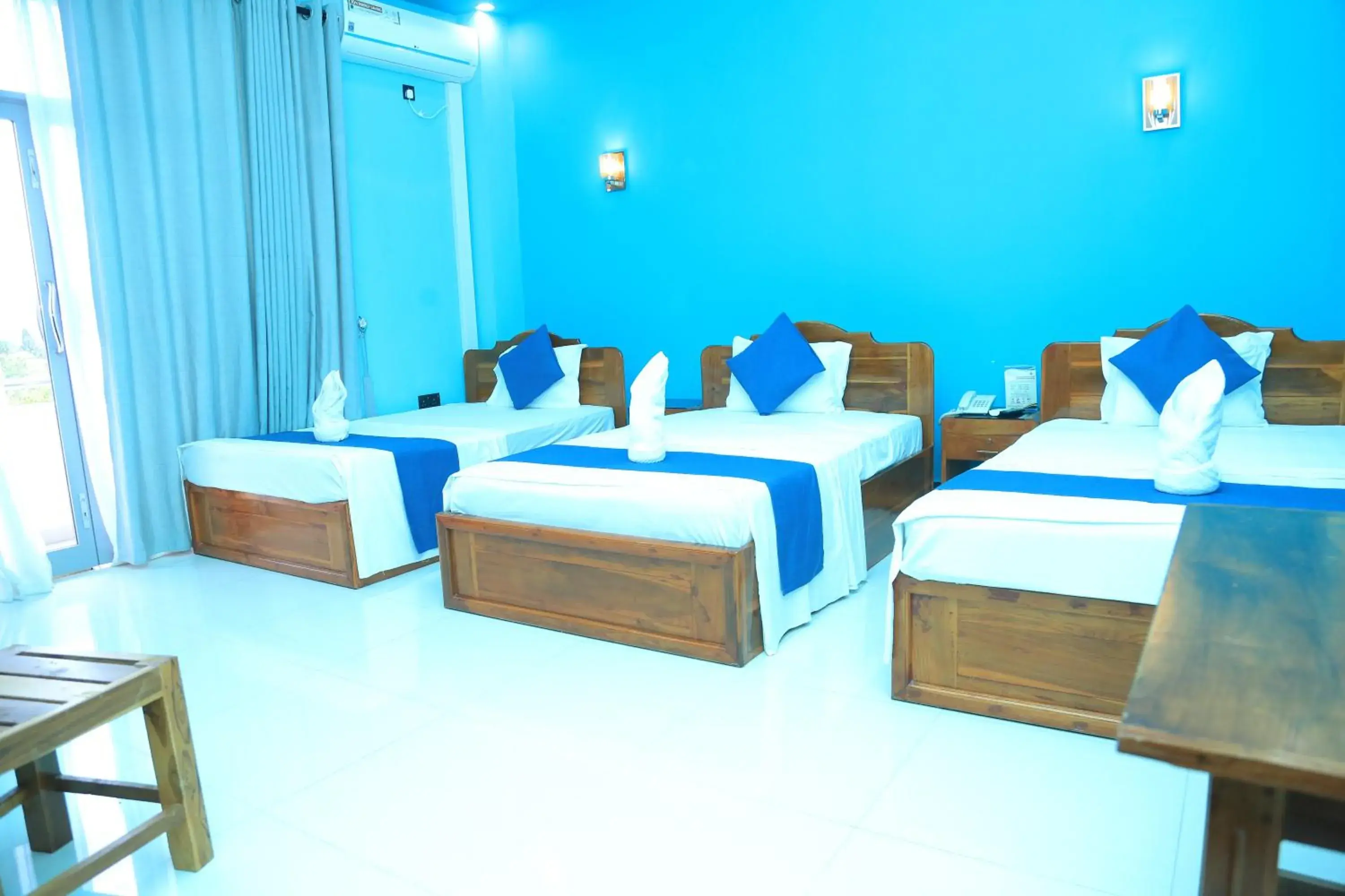 Luxury Triple Room in SP Tourist Hotel Jaffna Luxury Triple Room in SP Tourist Hotel Jaffna