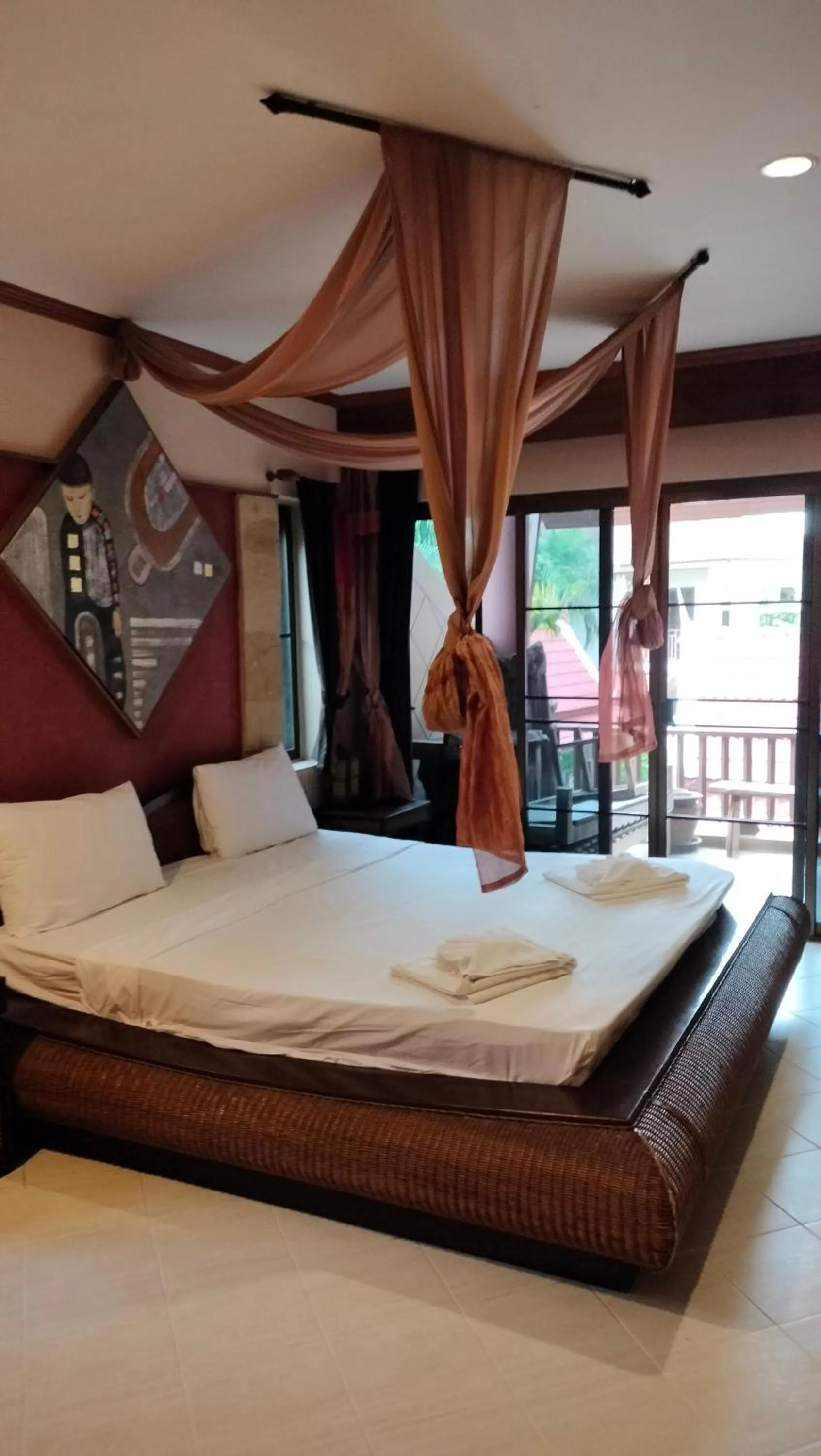 Bed in Sai Rougn apartment