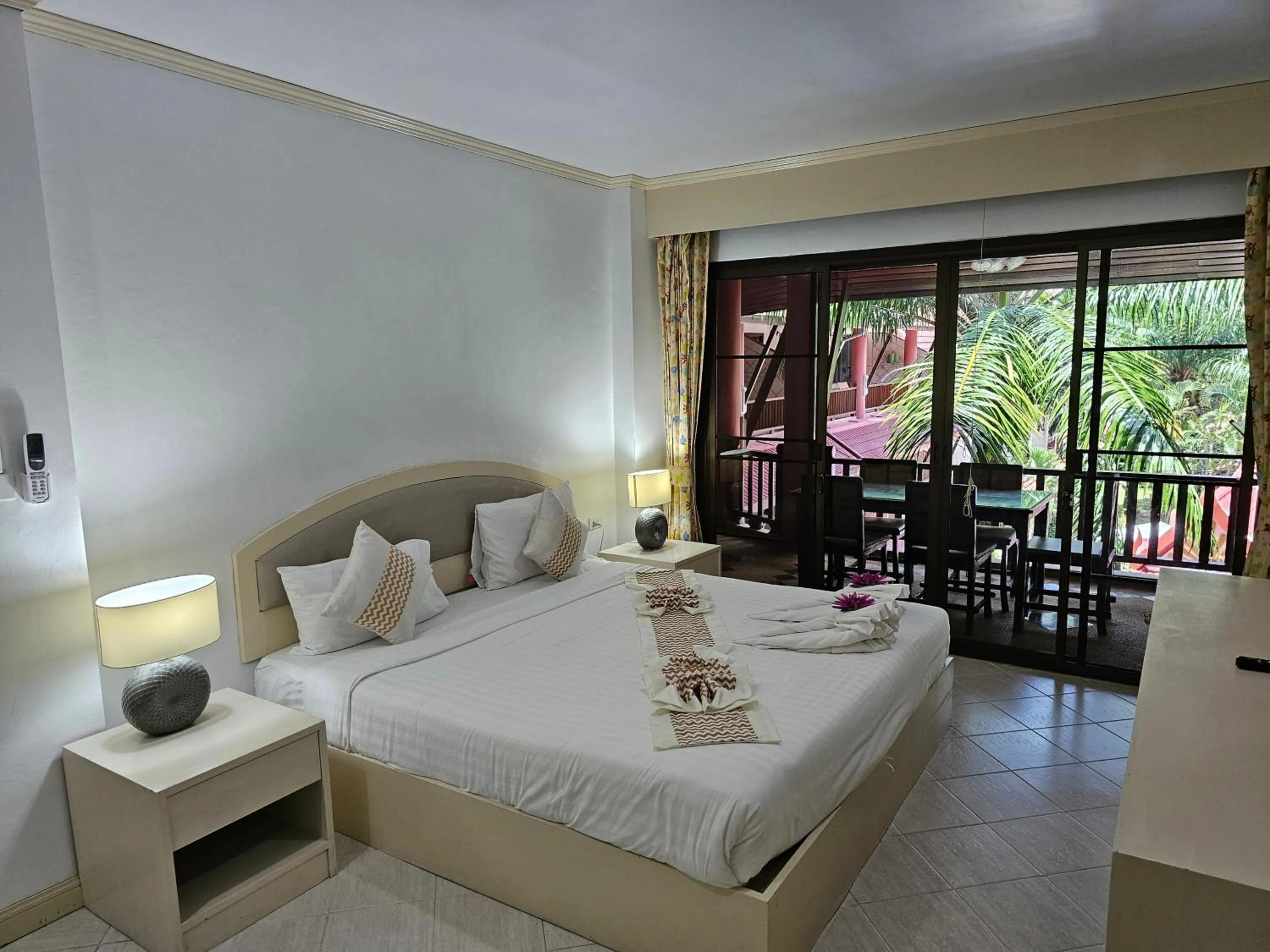 Bed in Sai Rougn apartment