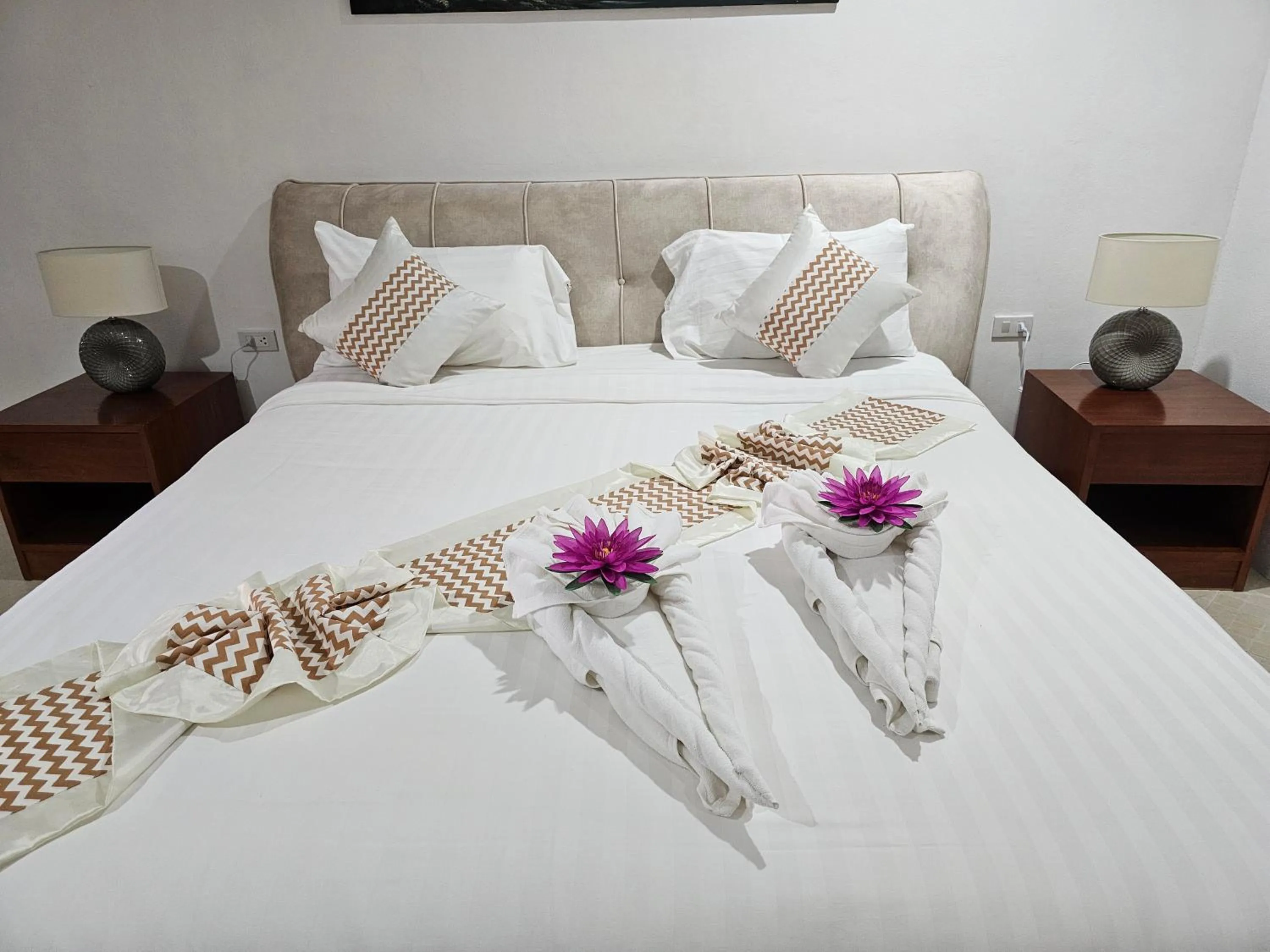 Bed in Sai Rougn apartment