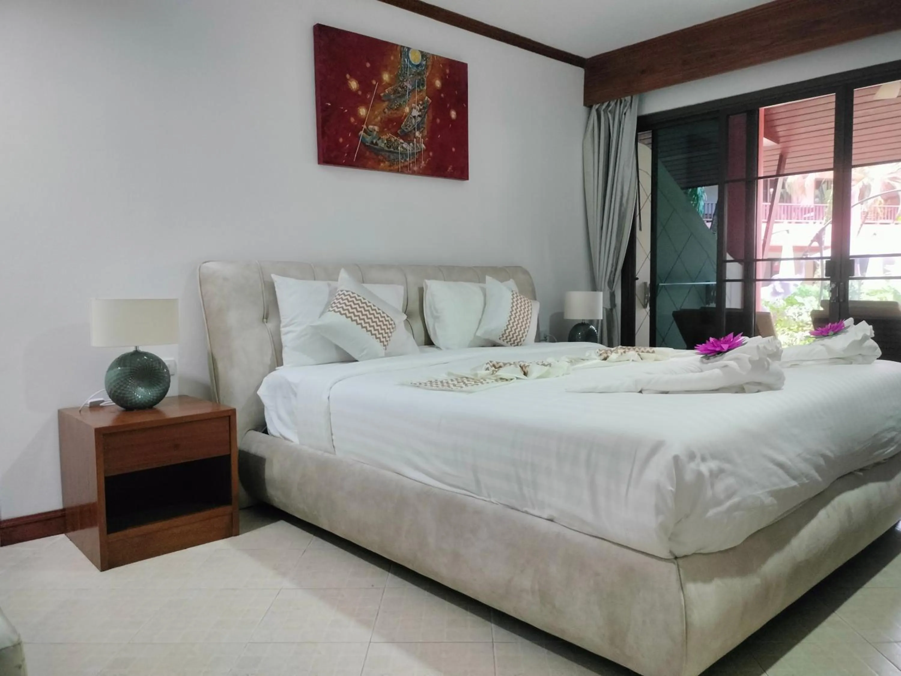 Bed in Sai Rougn apartment