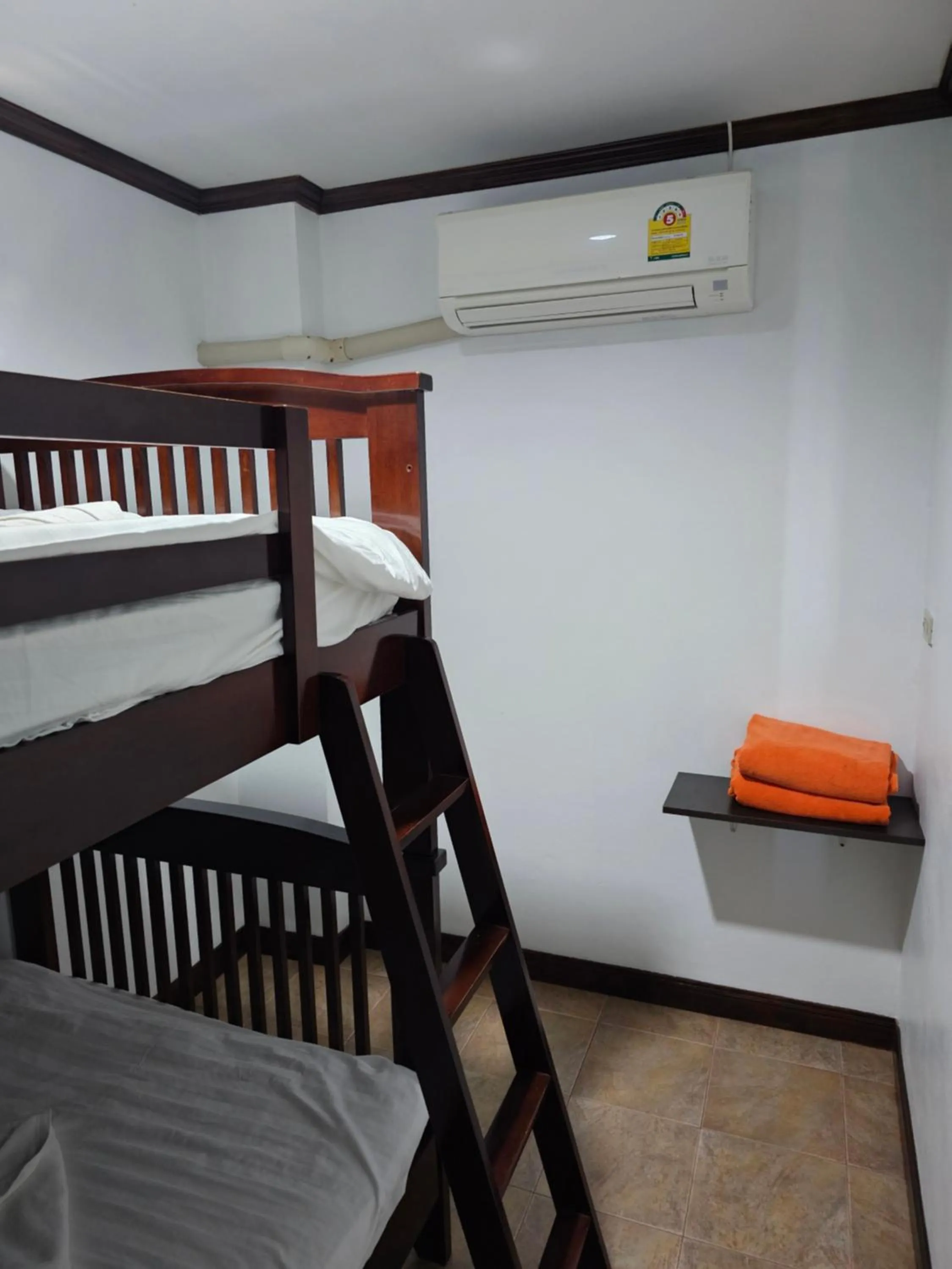 Bed in Sai Rougn apartment