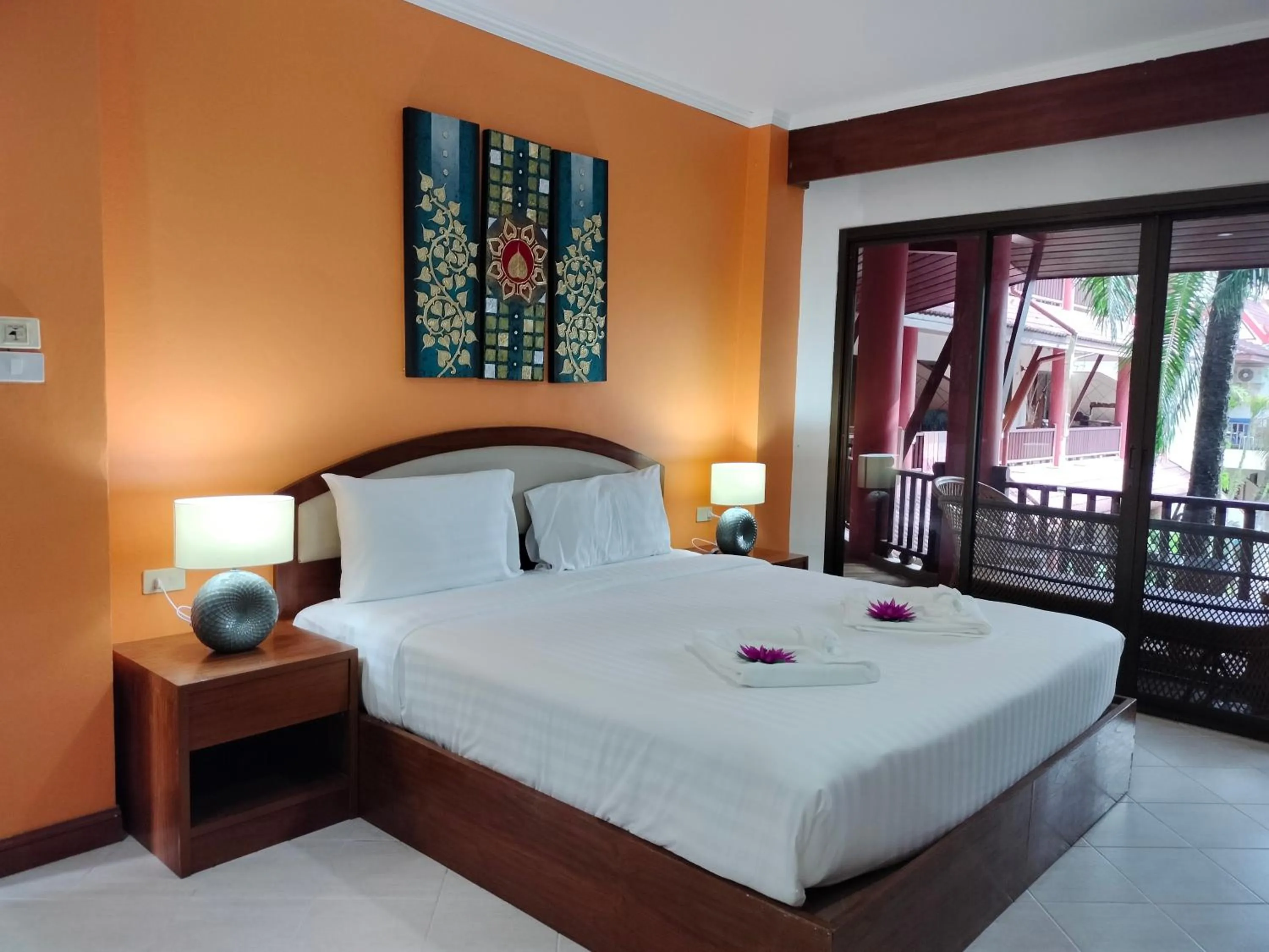 Bed in Sai Rougn apartment