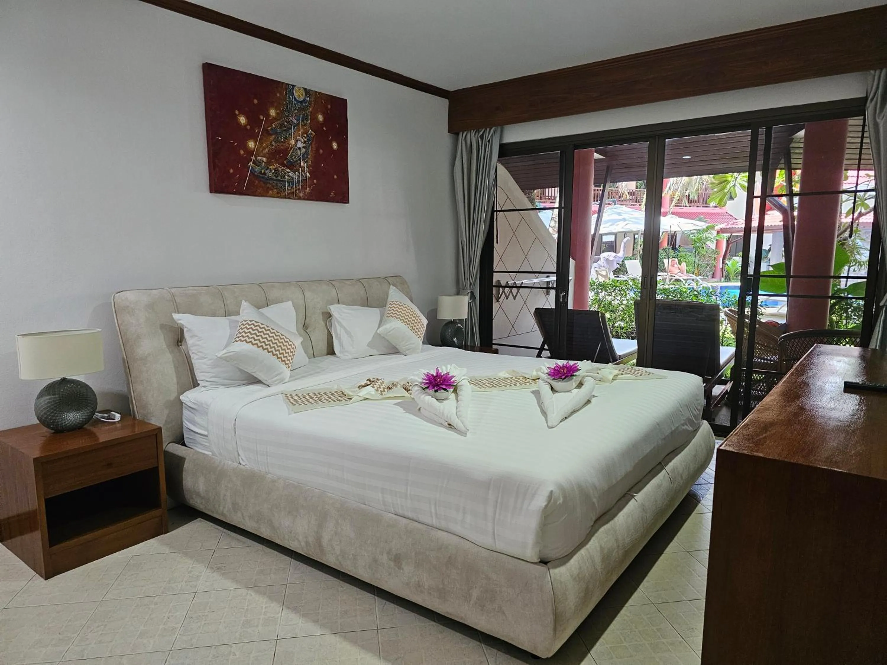 Bed in Sai Rougn apartment