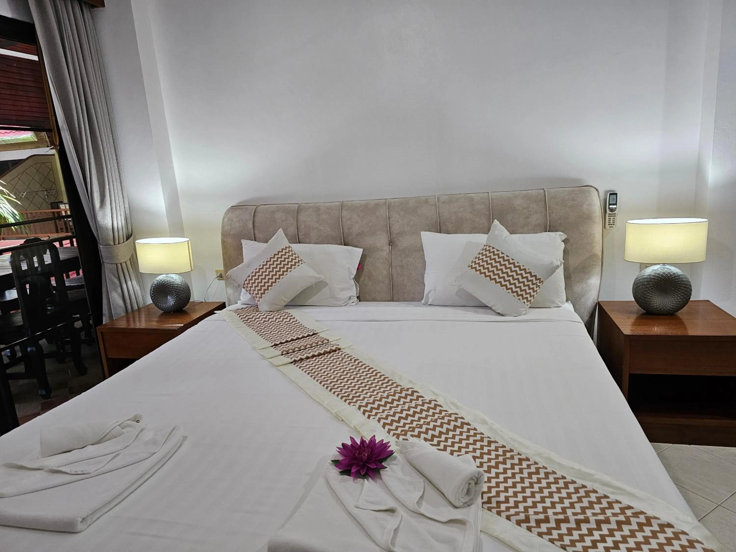 Bed in Sai Rougn apartment