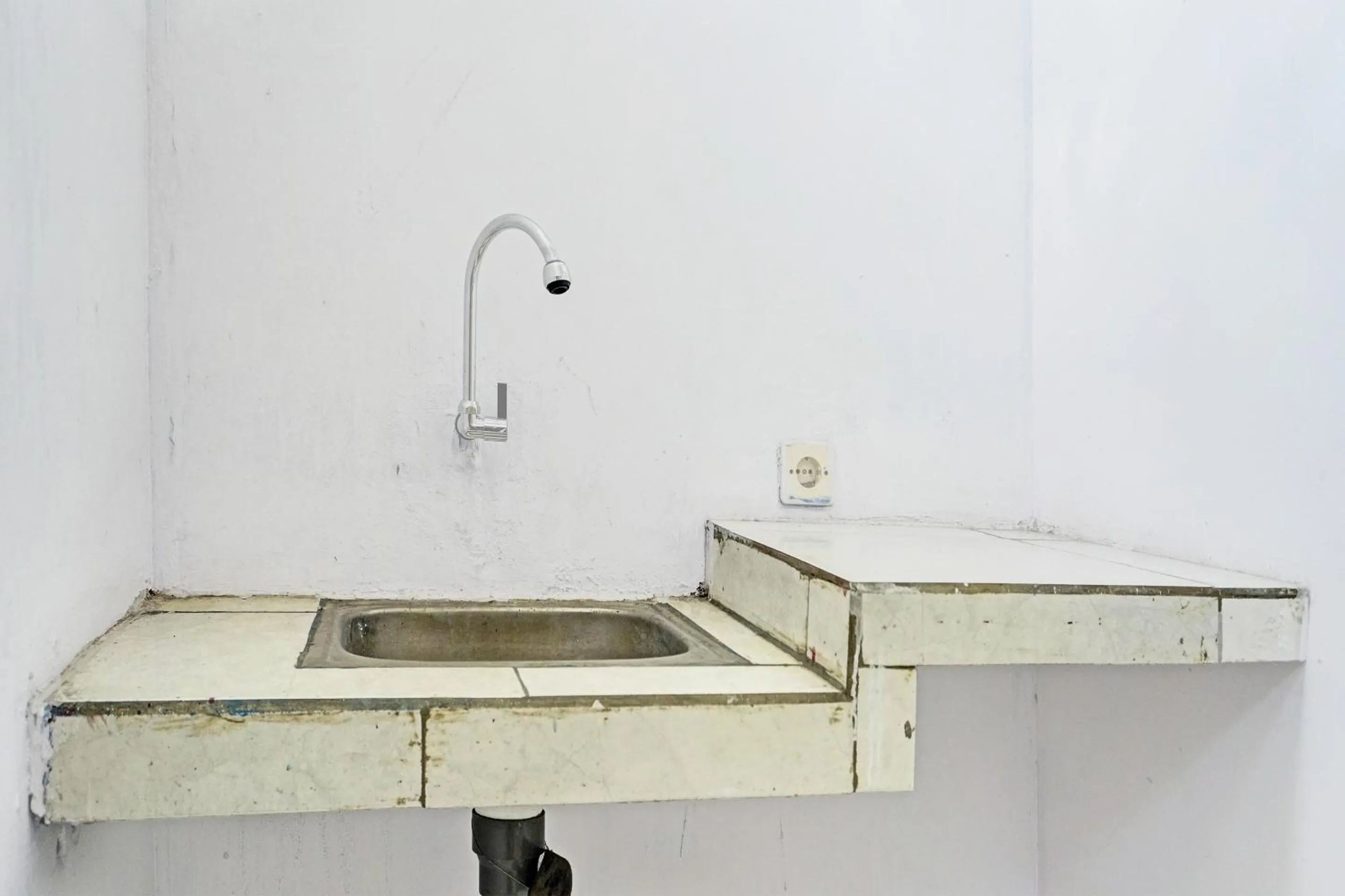 Bathroom in OYO 91796 Guest House Ghalta Syariah