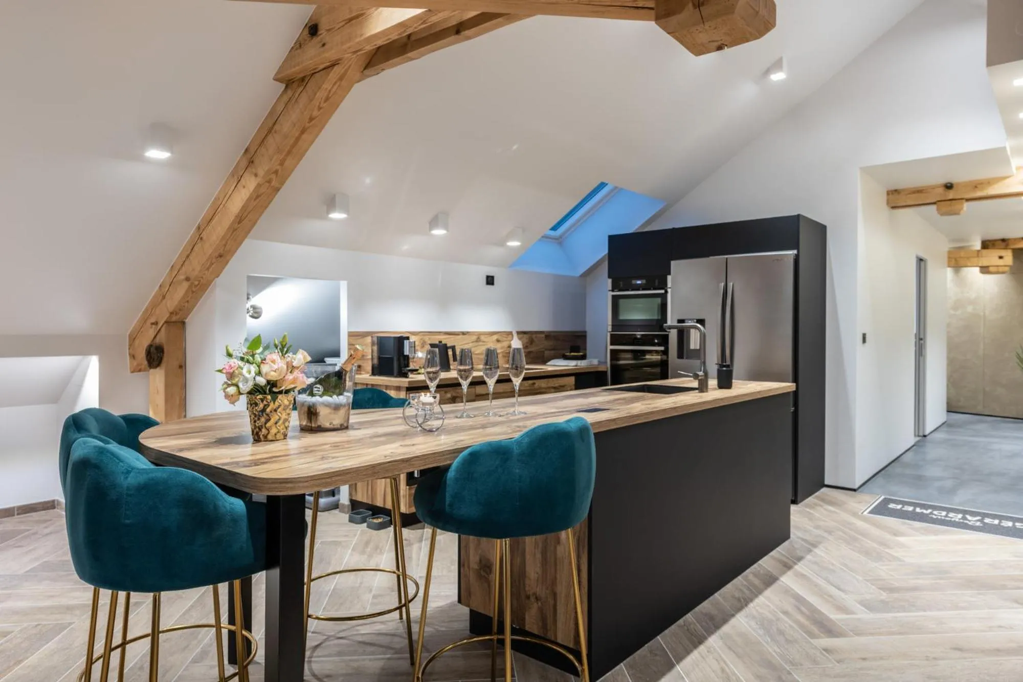 Dining area in Mairnaige, luxueux appartement avec sauna