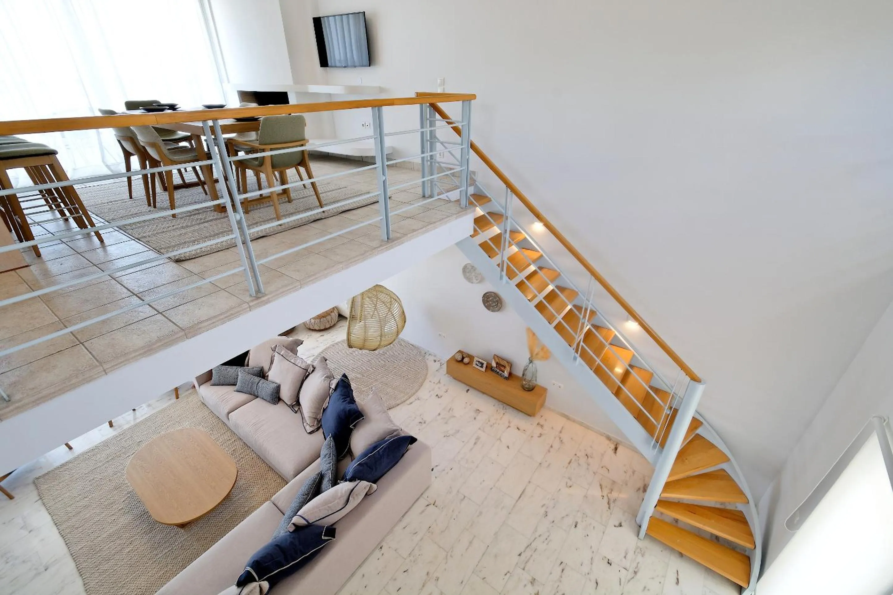 Living room in Triplex Villa Gardenia Glyfada sea view
