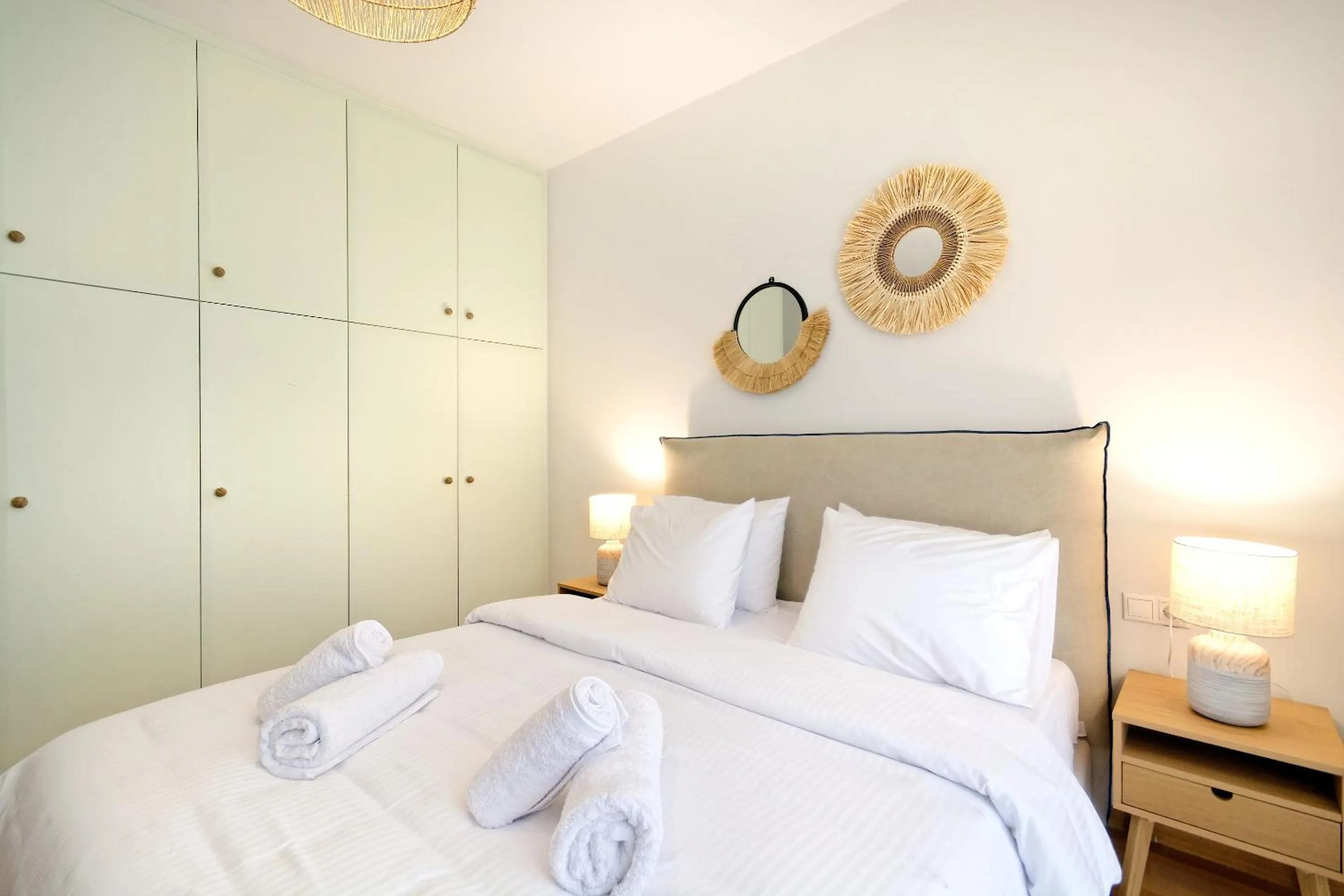 Bed in Triplex Villa Gardenia Glyfada sea view