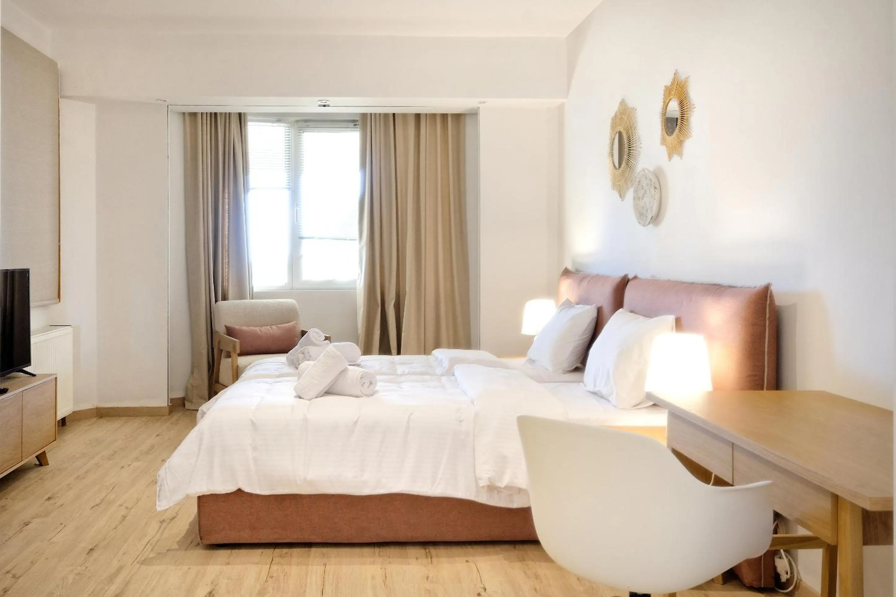 Photo of the whole room, Bed in Triplex Villa Gardenia Glyfada sea view