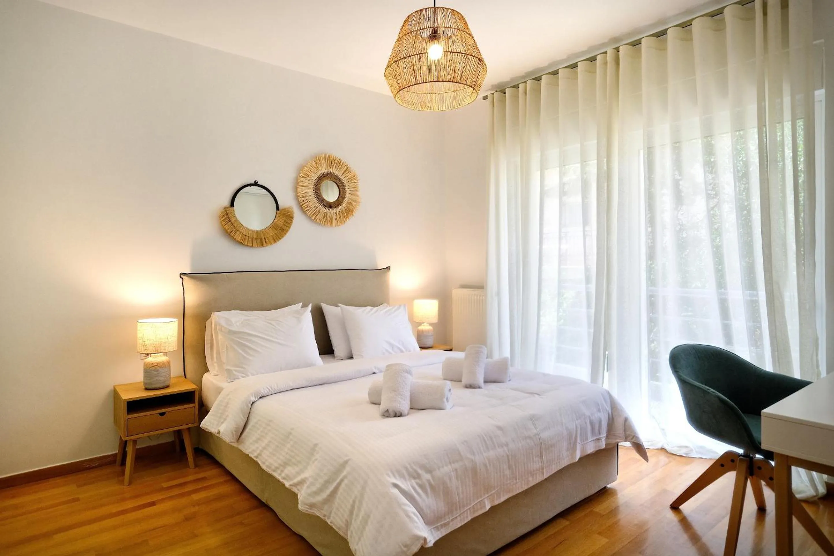 Bed in Triplex Villa Gardenia Glyfada sea view