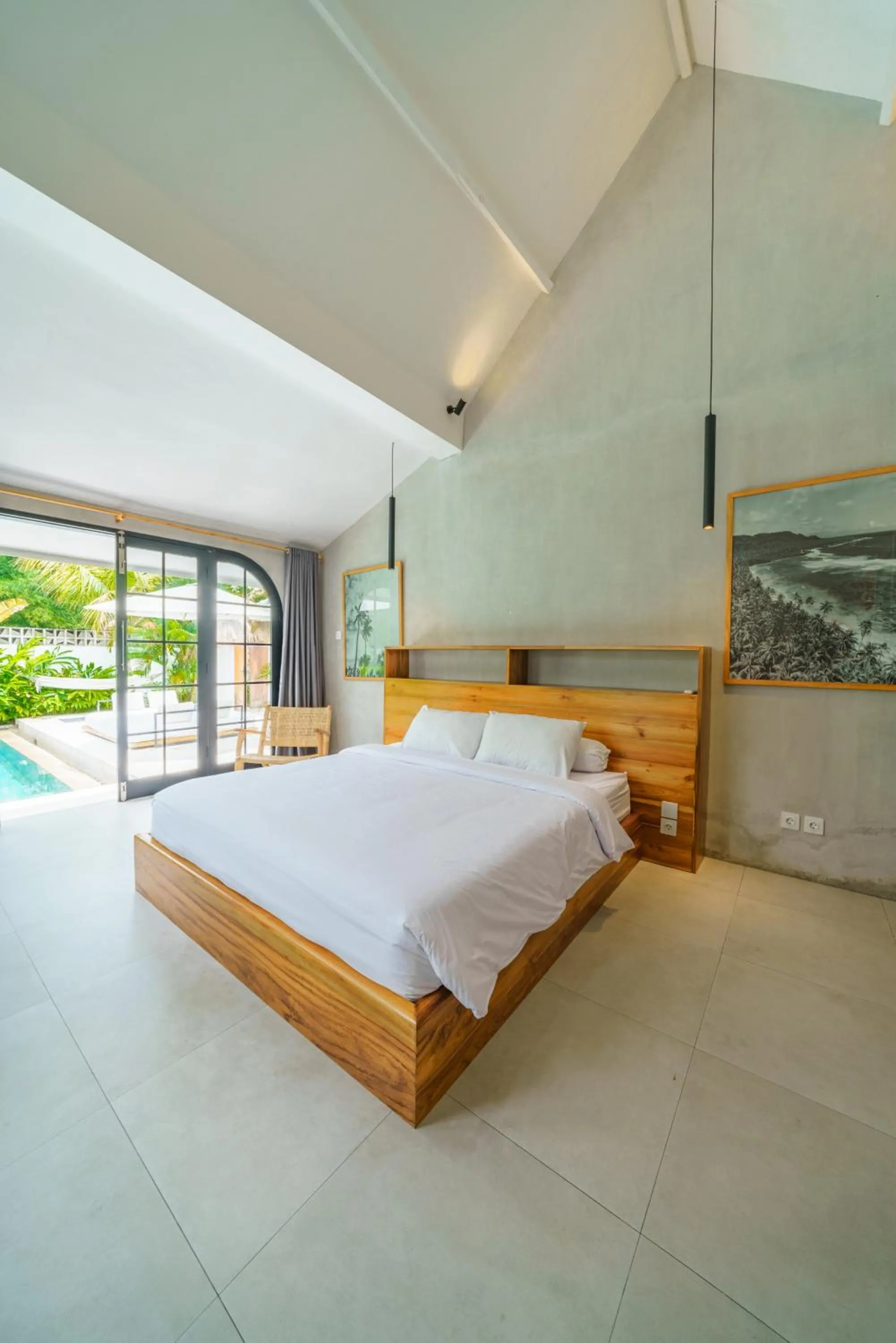 Bed in Villa Mellow - Lovely 2 bdr villa close to the beach in Canggu !