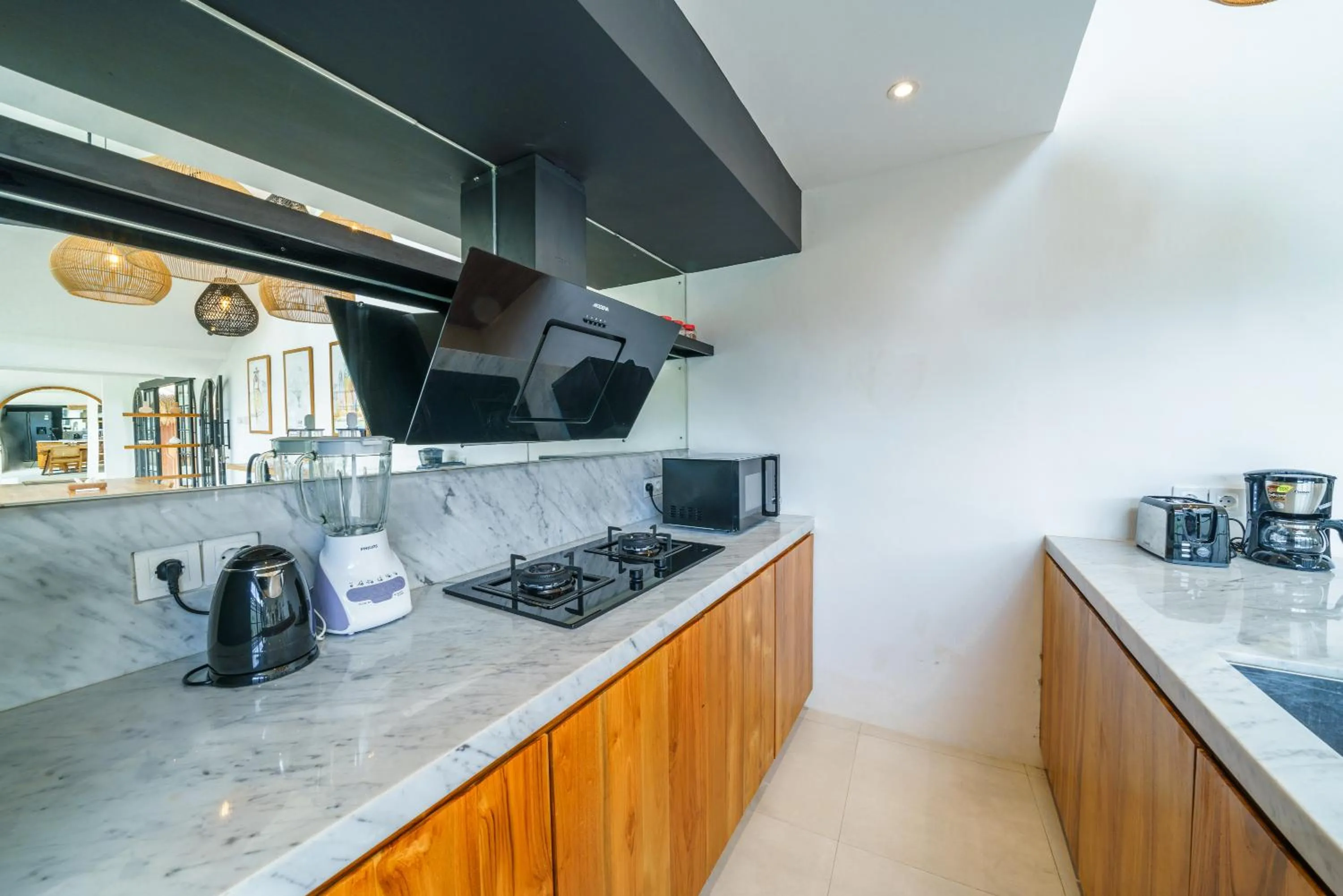 Kitchen or kitchenette in Villa Mellow - Lovely 2 bdr villa close to the beach in Canggu !