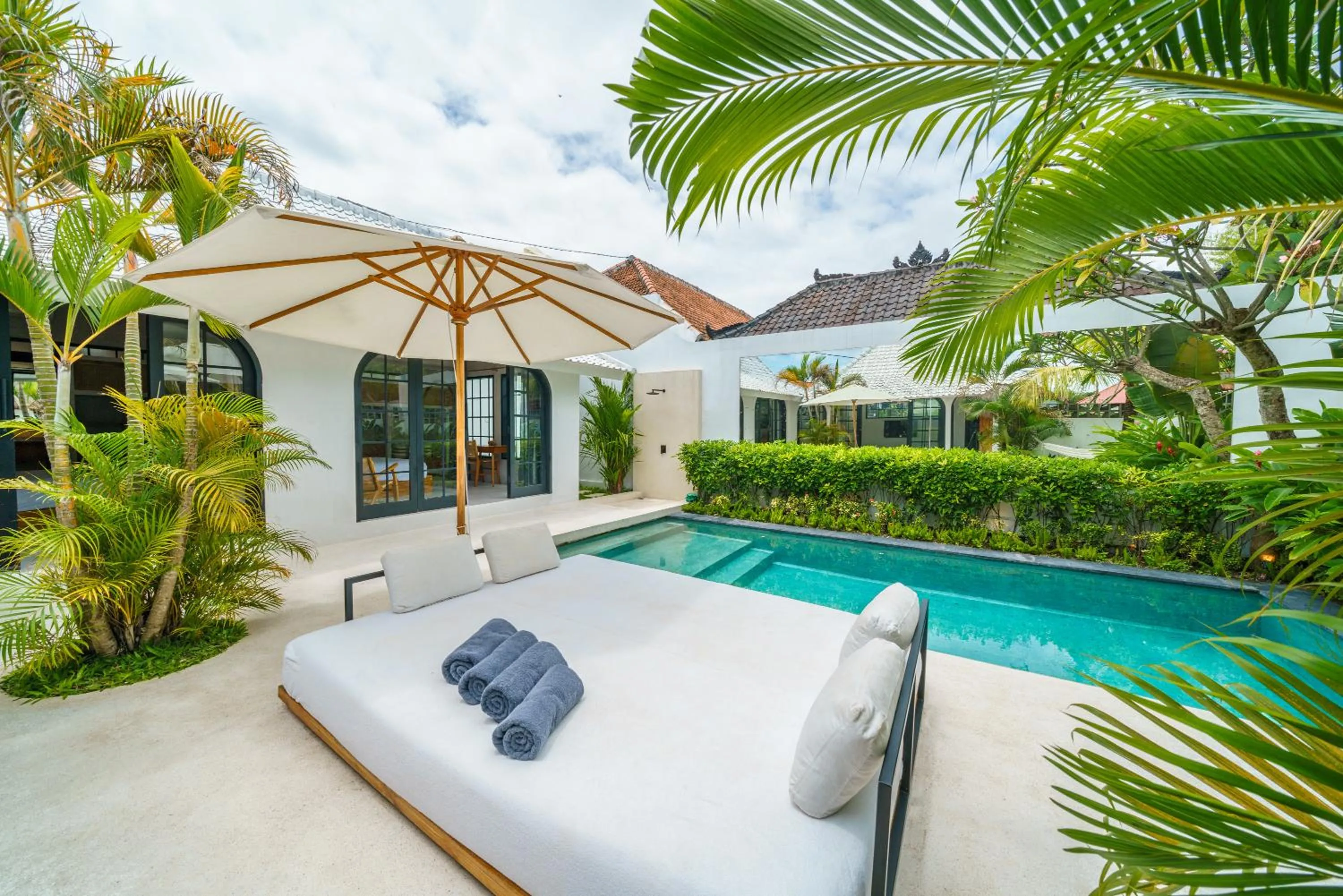 Property building in Villa Mellow - Lovely 2 bdr villa close to the beach in Canggu !