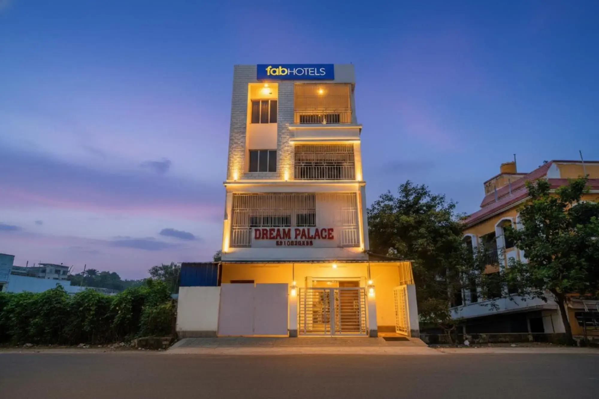 Super Hotel O Ruby Near Acropolis Mall Super Hotel O Ruby Near Acropolis Mall