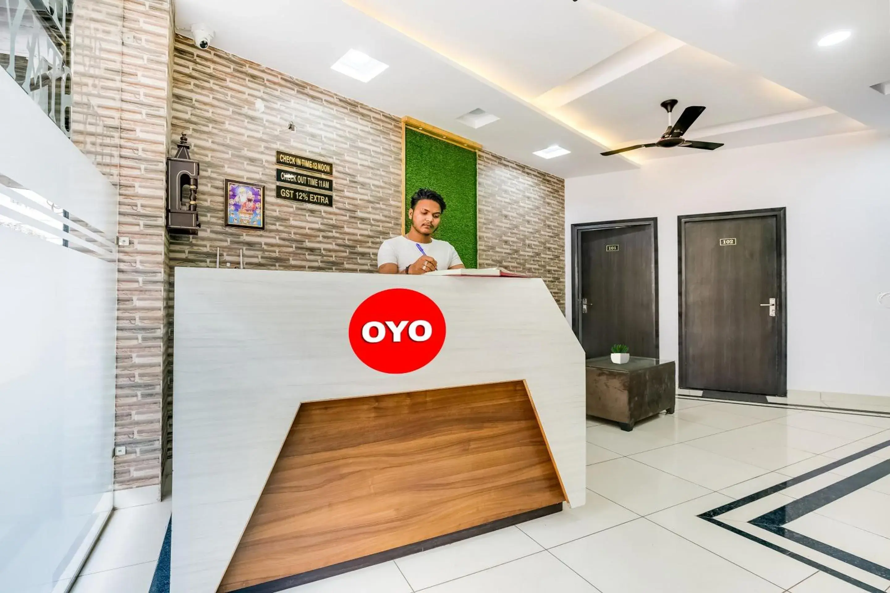 Lobby or reception in Hotel O City Stay Lobby or reception in Hotel O City Stay