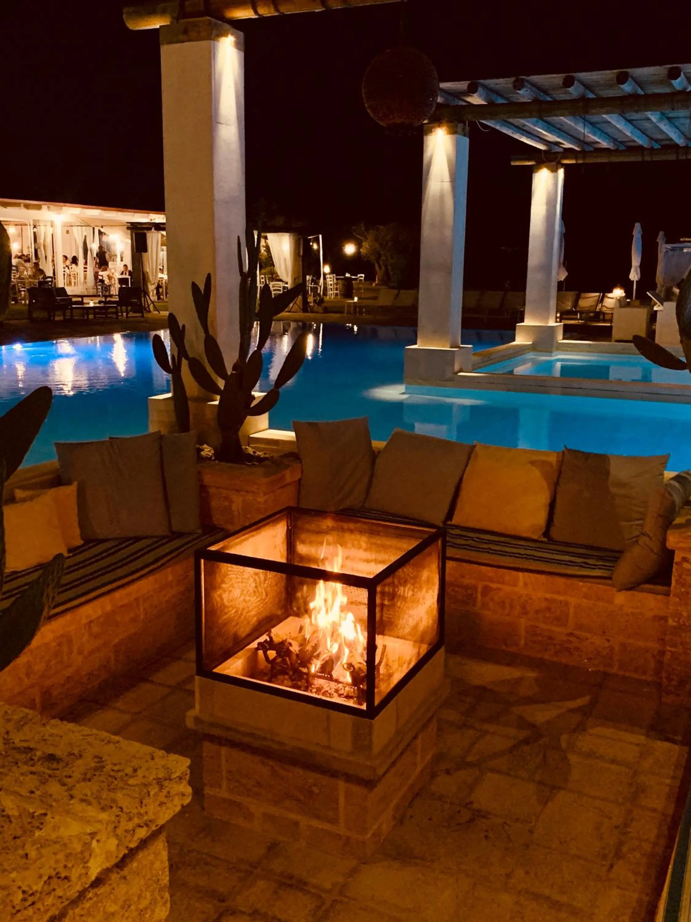 Night in Borgo Rosso Terra