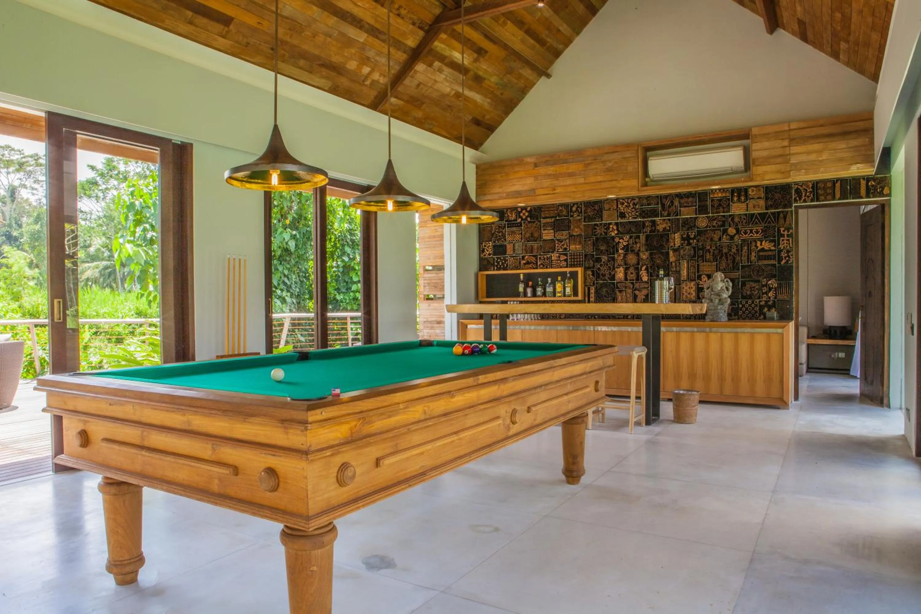 Billiard in Villa Lumia Bali