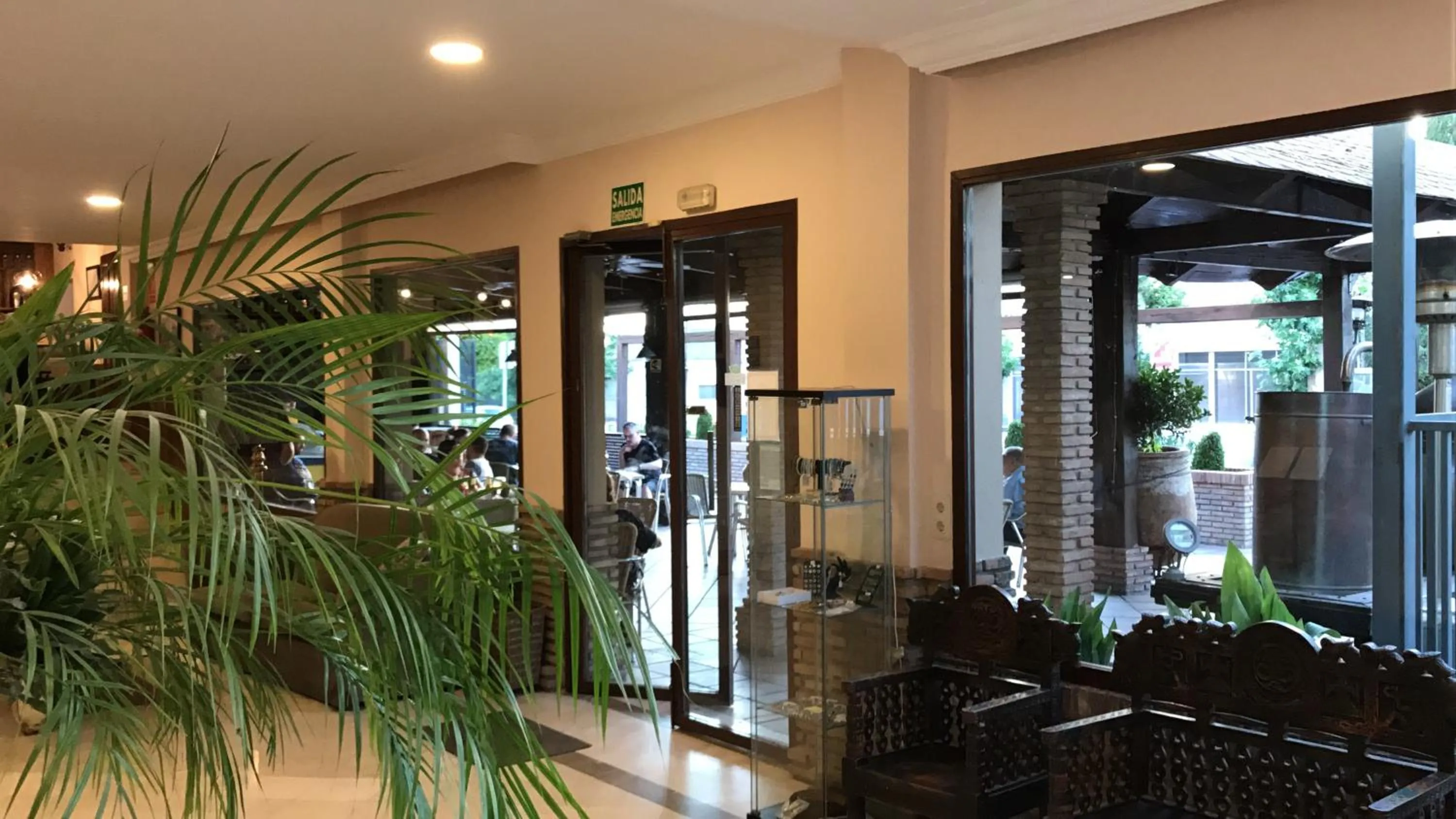 Area and facilities in Los Galanes