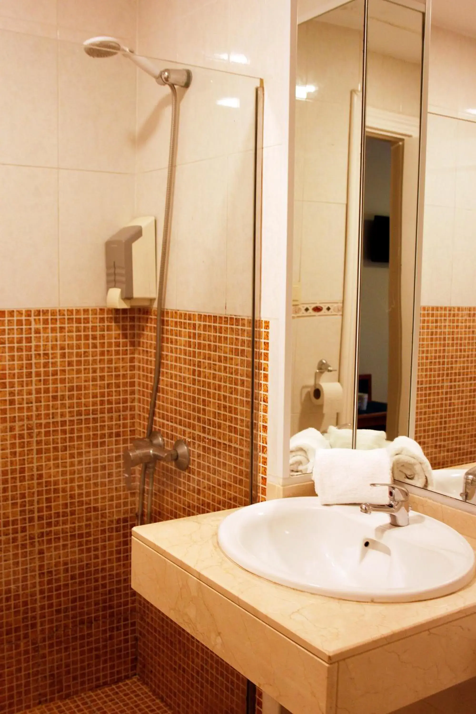 Triple Room in Los Galanes Triple Room in Los Galanes