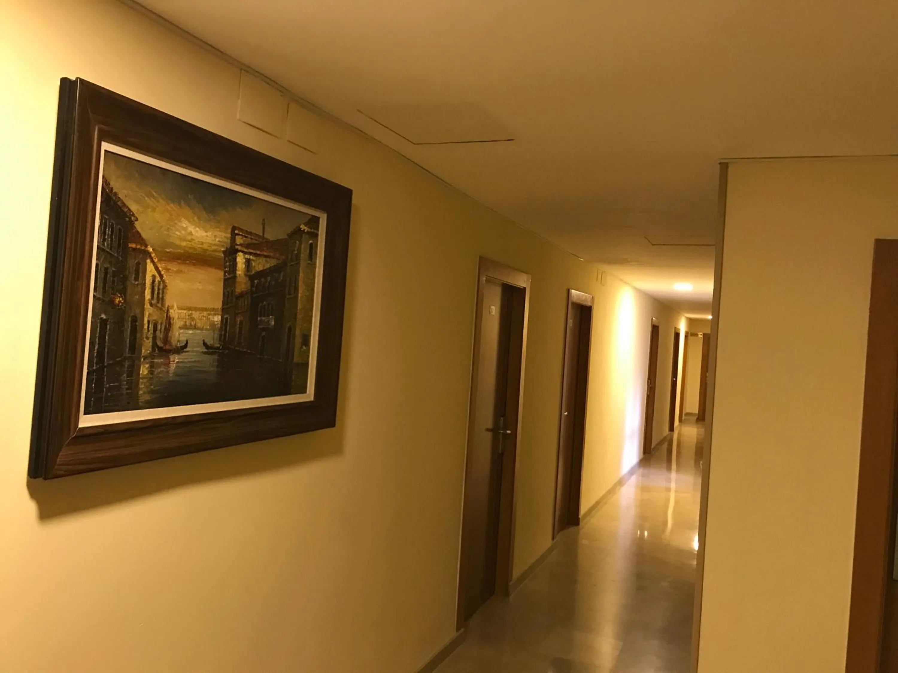 Area and facilities in Los Galanes