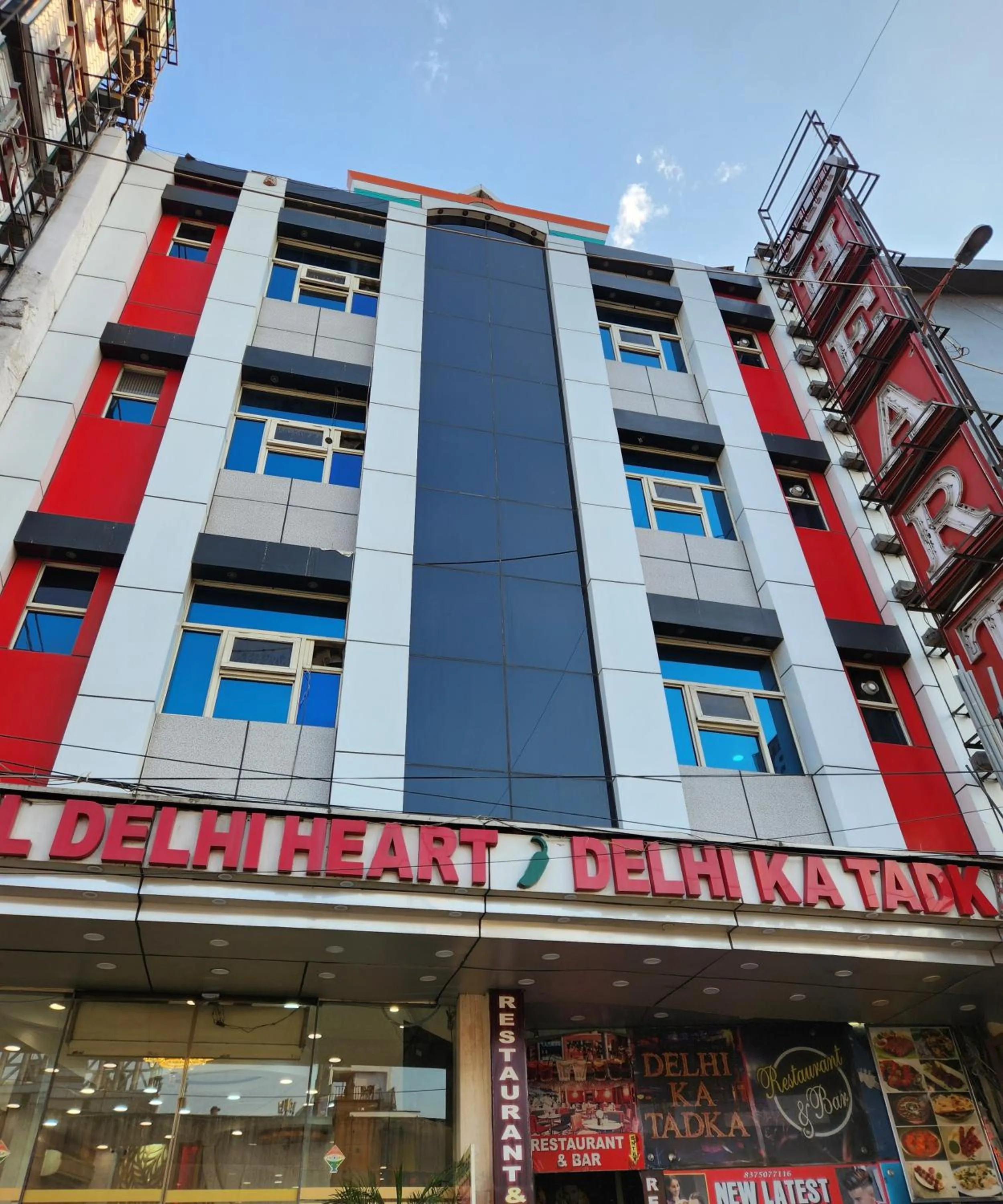 Property building in Hotel Delhi Heart at New Delhi Railway Station
