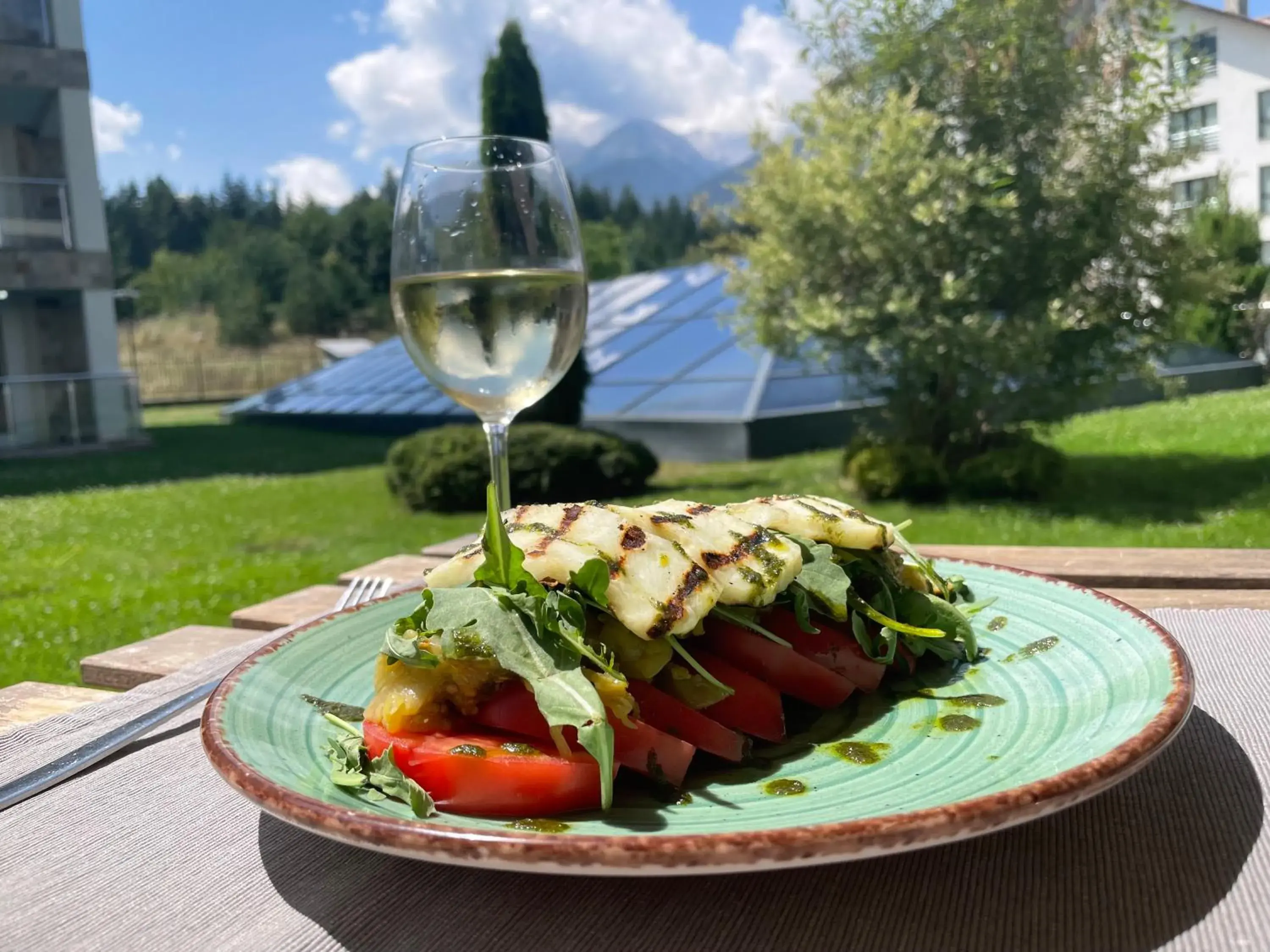 Food in Saint George Palace Deluxe Collection Food in Saint George Palace Deluxe Collection