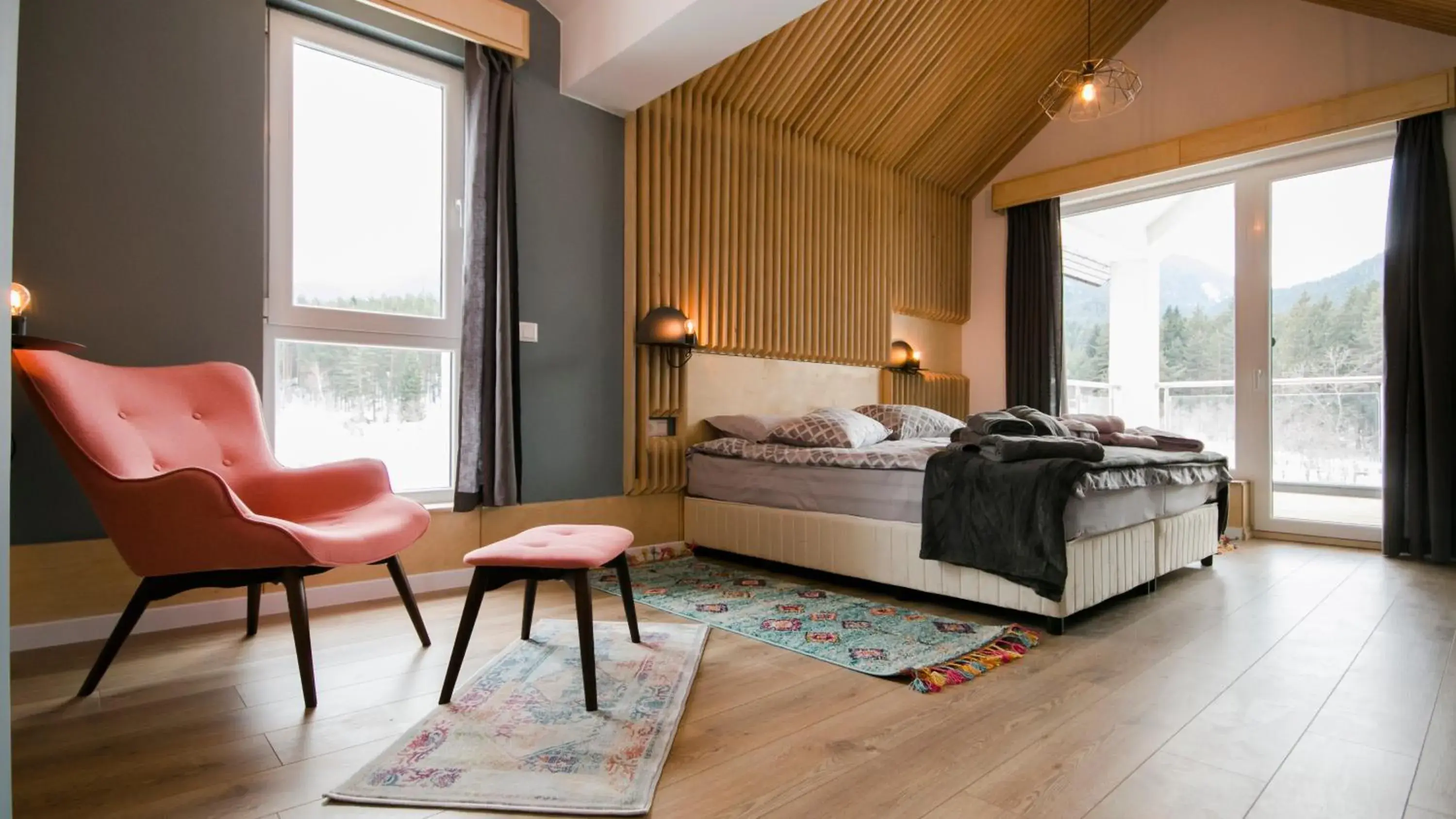 Bedroom, Bed in Saint George Palace Deluxe Collection Bedroom, Bed in Saint George Palace Deluxe Collection