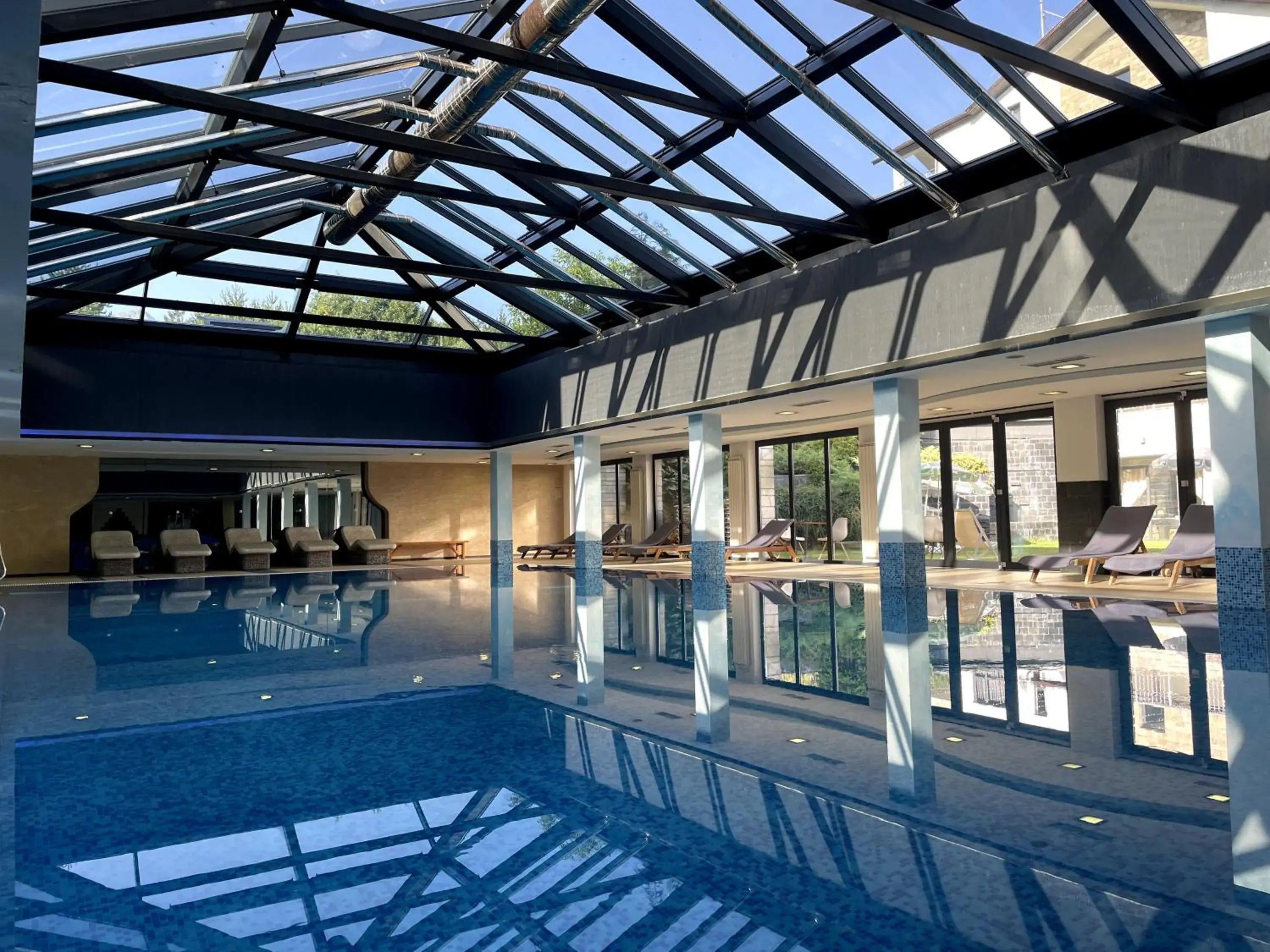 Swimming pool in Saint George Palace Deluxe Collection Swimming pool in Saint George Palace Deluxe Collection