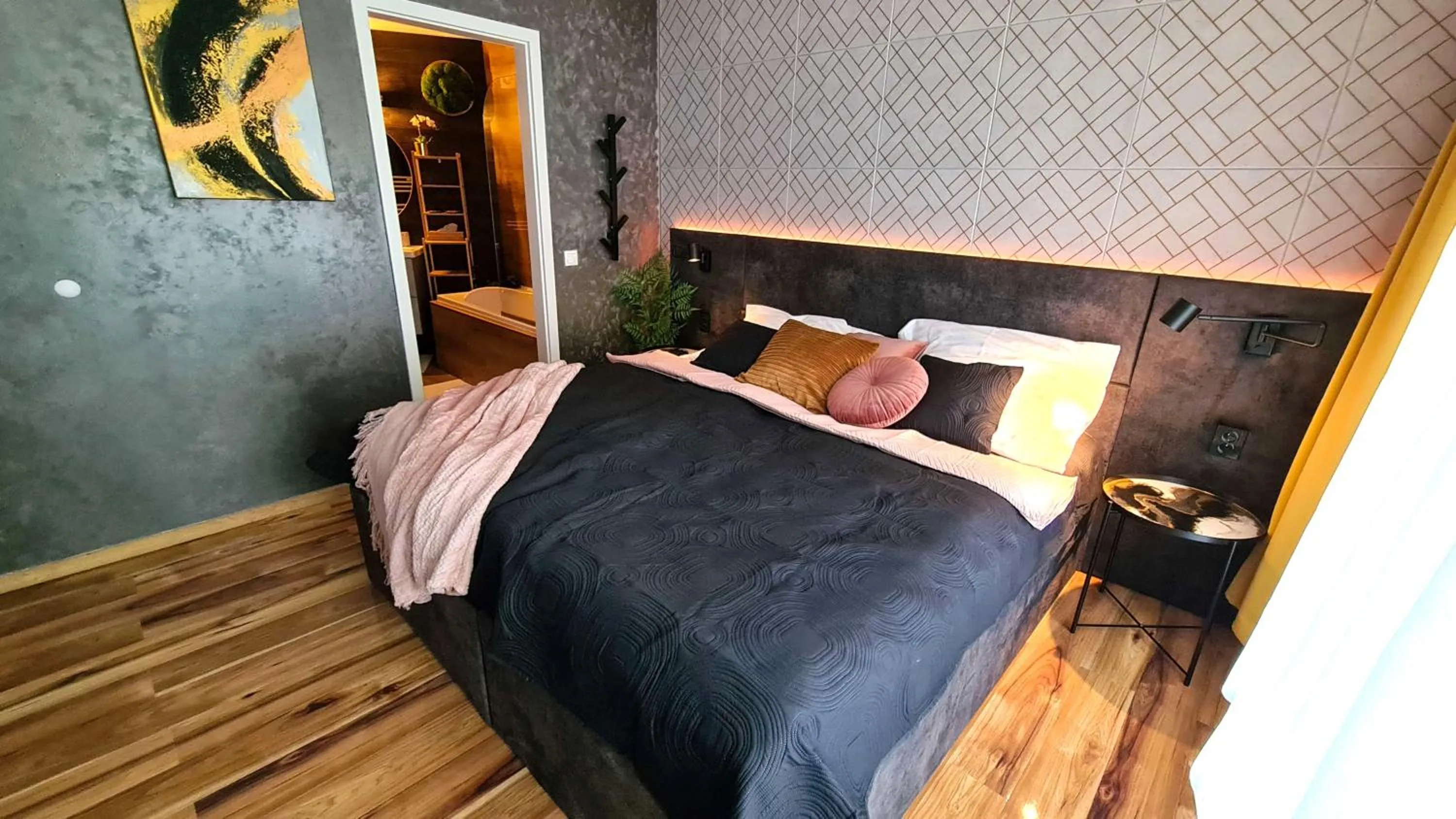 Bed in Saint George Palace Deluxe Collection